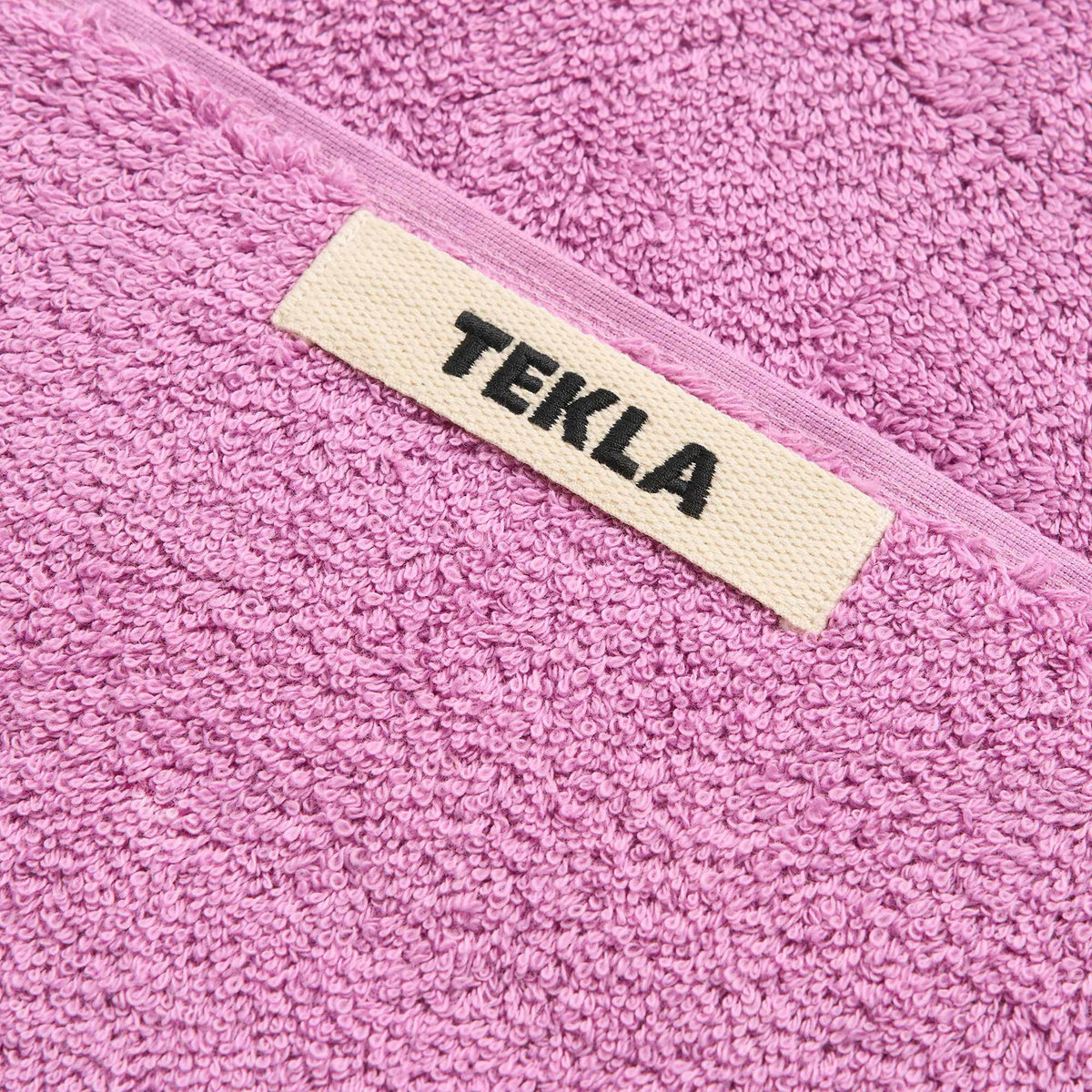 Tekla Bath Mat - Magenta