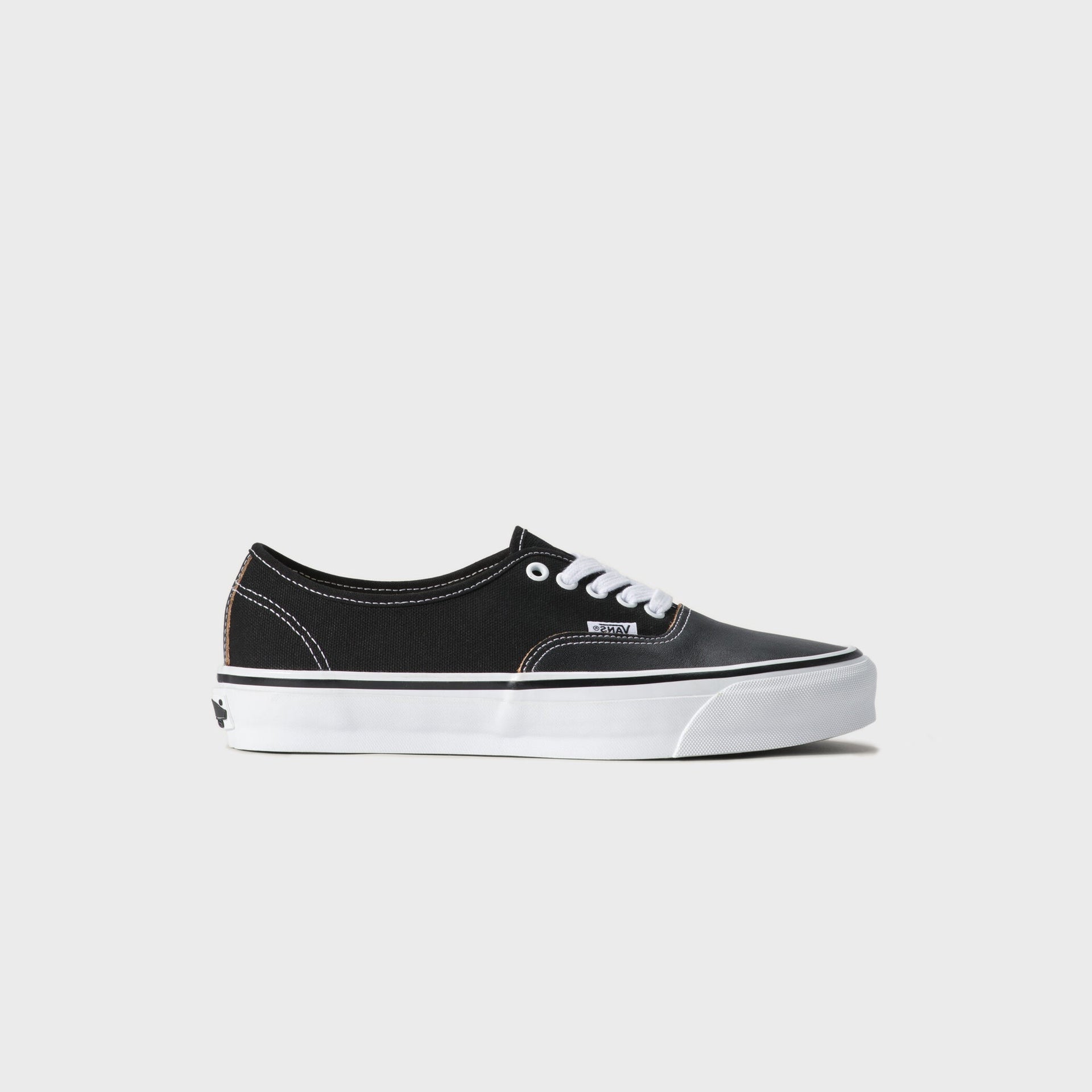 VANS OTW Authentic 44 Siped Vibram - Black / Ochre Red