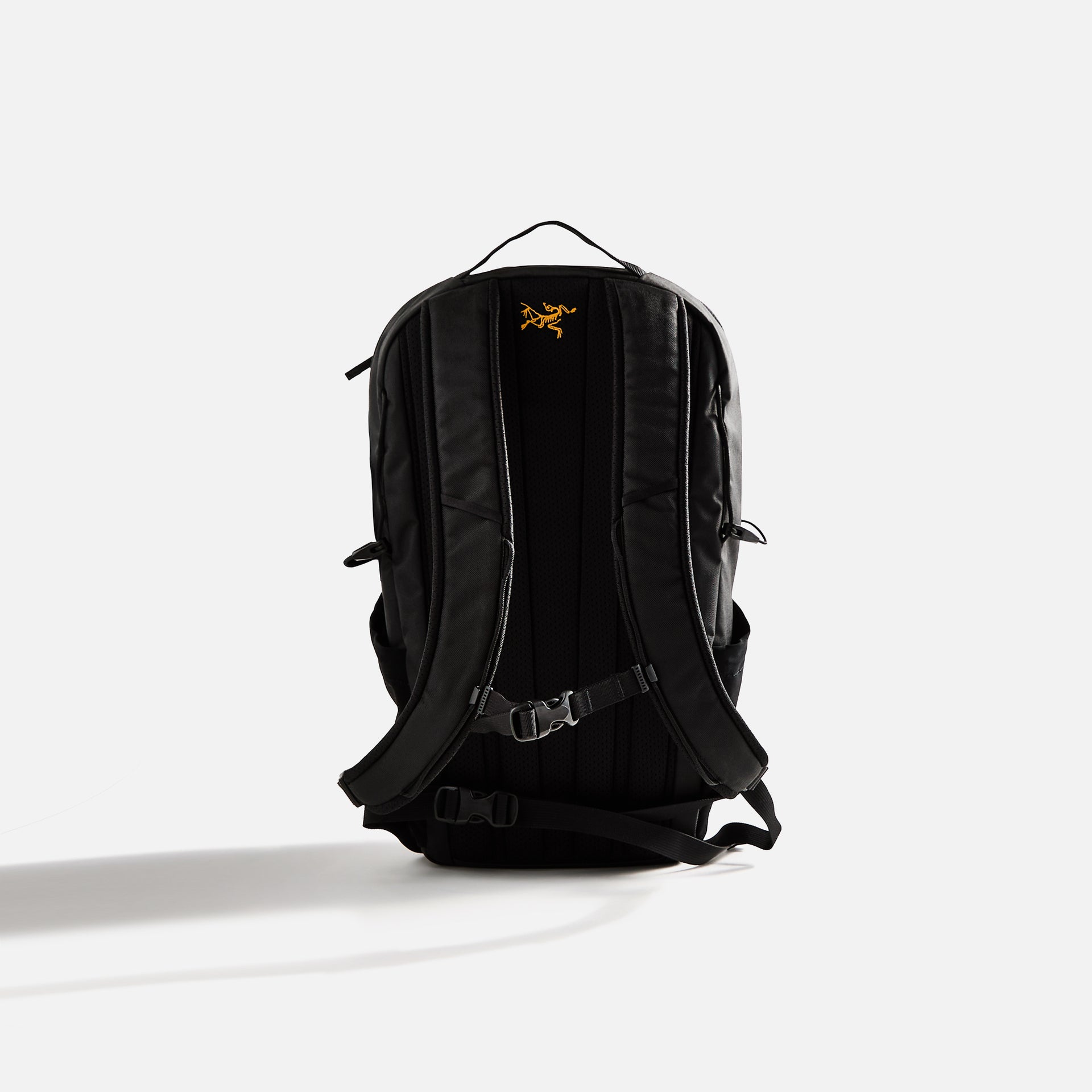 Arc'teryx Mantis 16 Backpack - Black