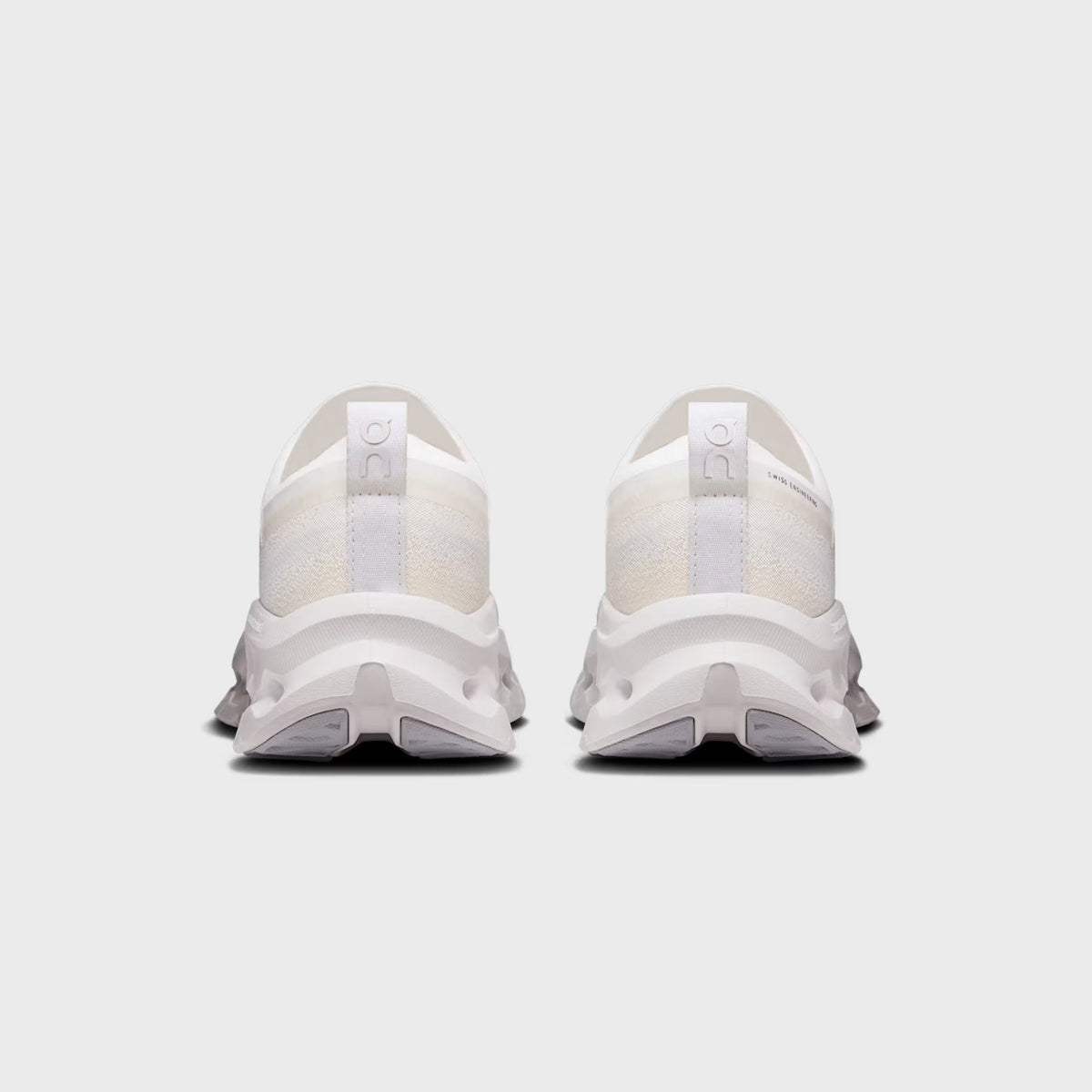 On Running WMNS Cloudtilt Moon - White / Frost