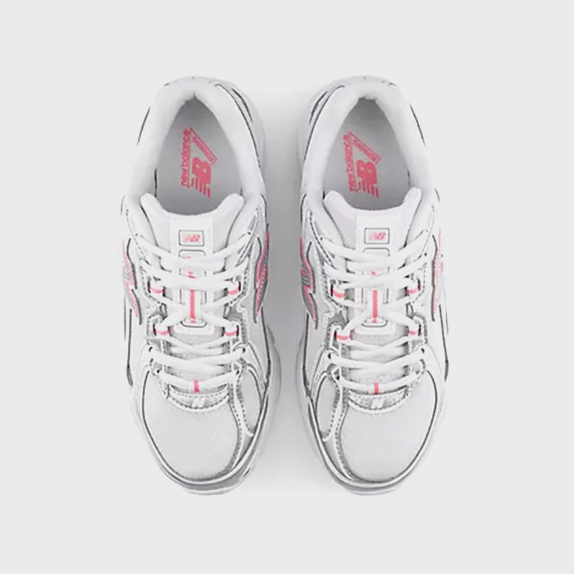 New Balance GS 740 Bungee Lace - Silver Metallic / Signal Pink