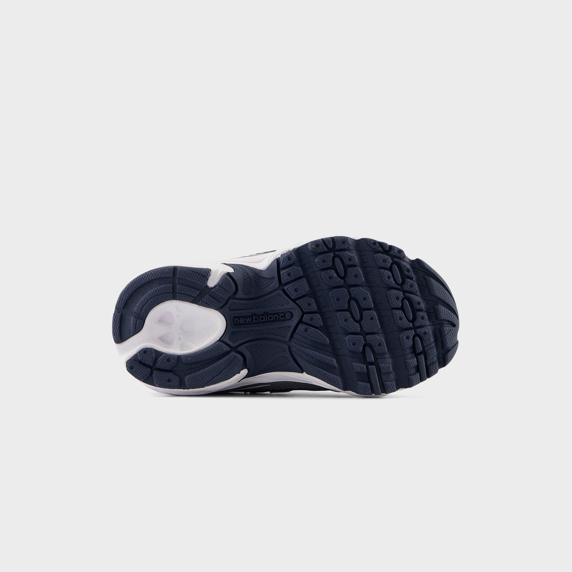 New Balance TD 740 - Navy / White