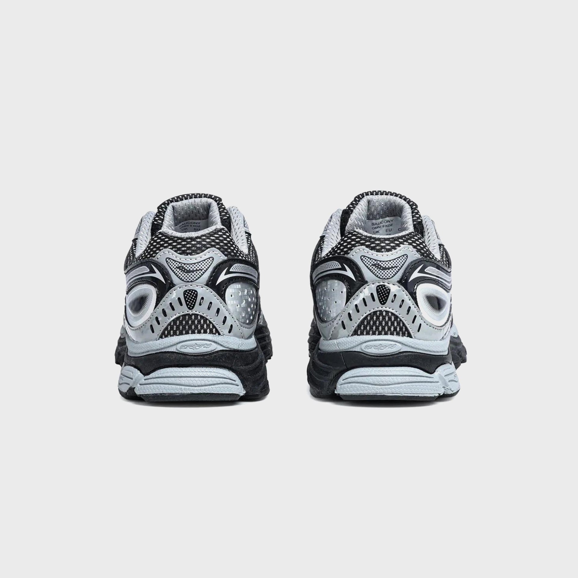Saucony GS Omni 9 KDZ - Silver / Black