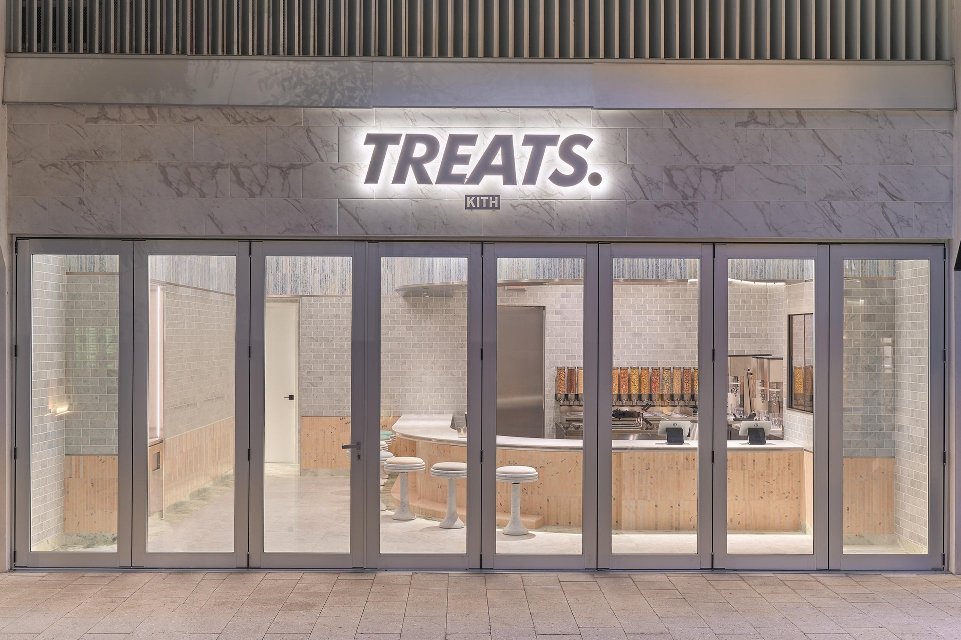 Featured | Treats 