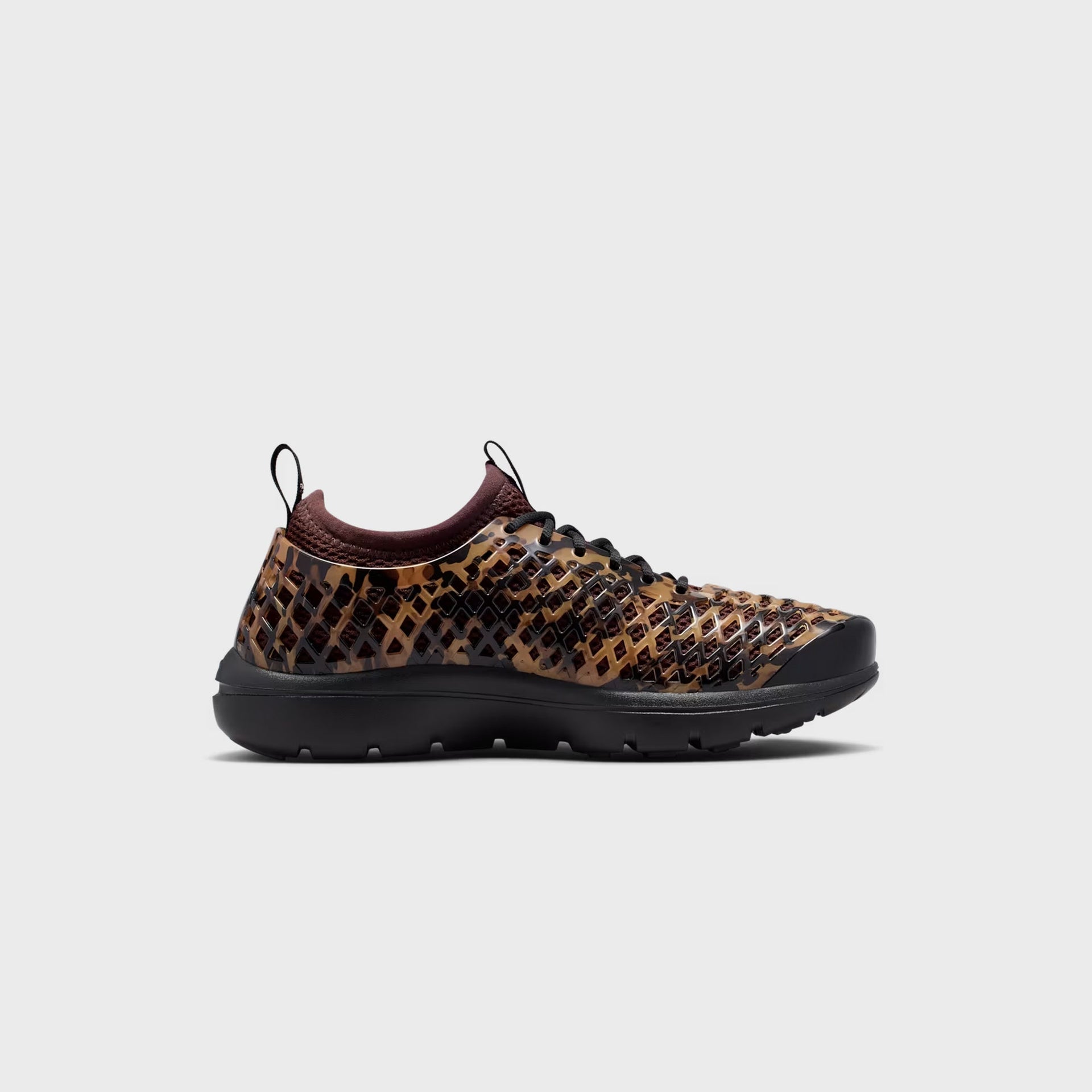 Nike WMNS Rejuven8 Run - Black / Barkroot Brown / Brown