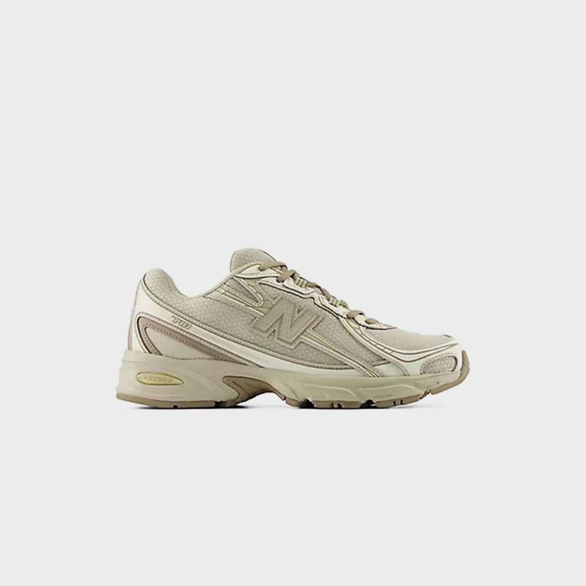 New Balance 740 - Mushroom / Timberwolf