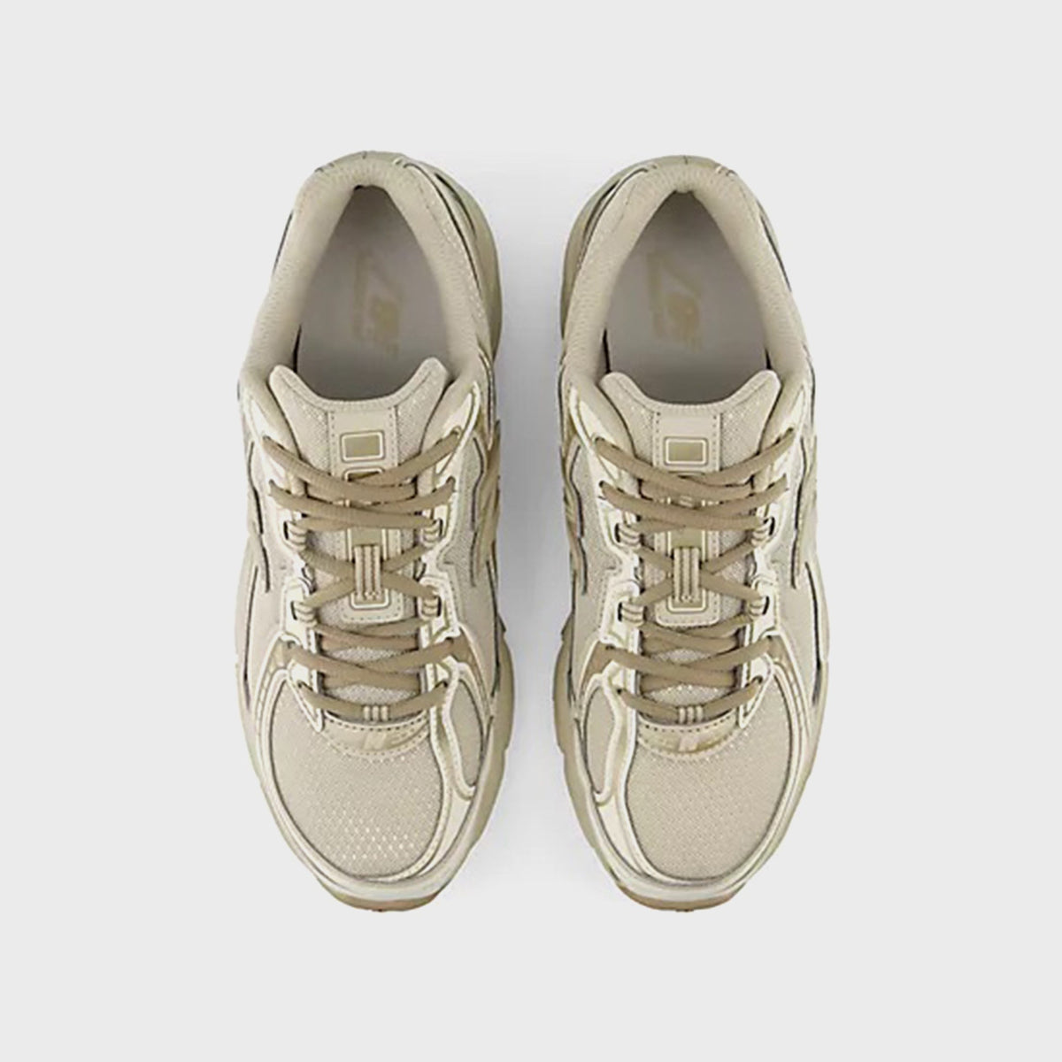 New Balance 740 - Mushroom / Timberwolf