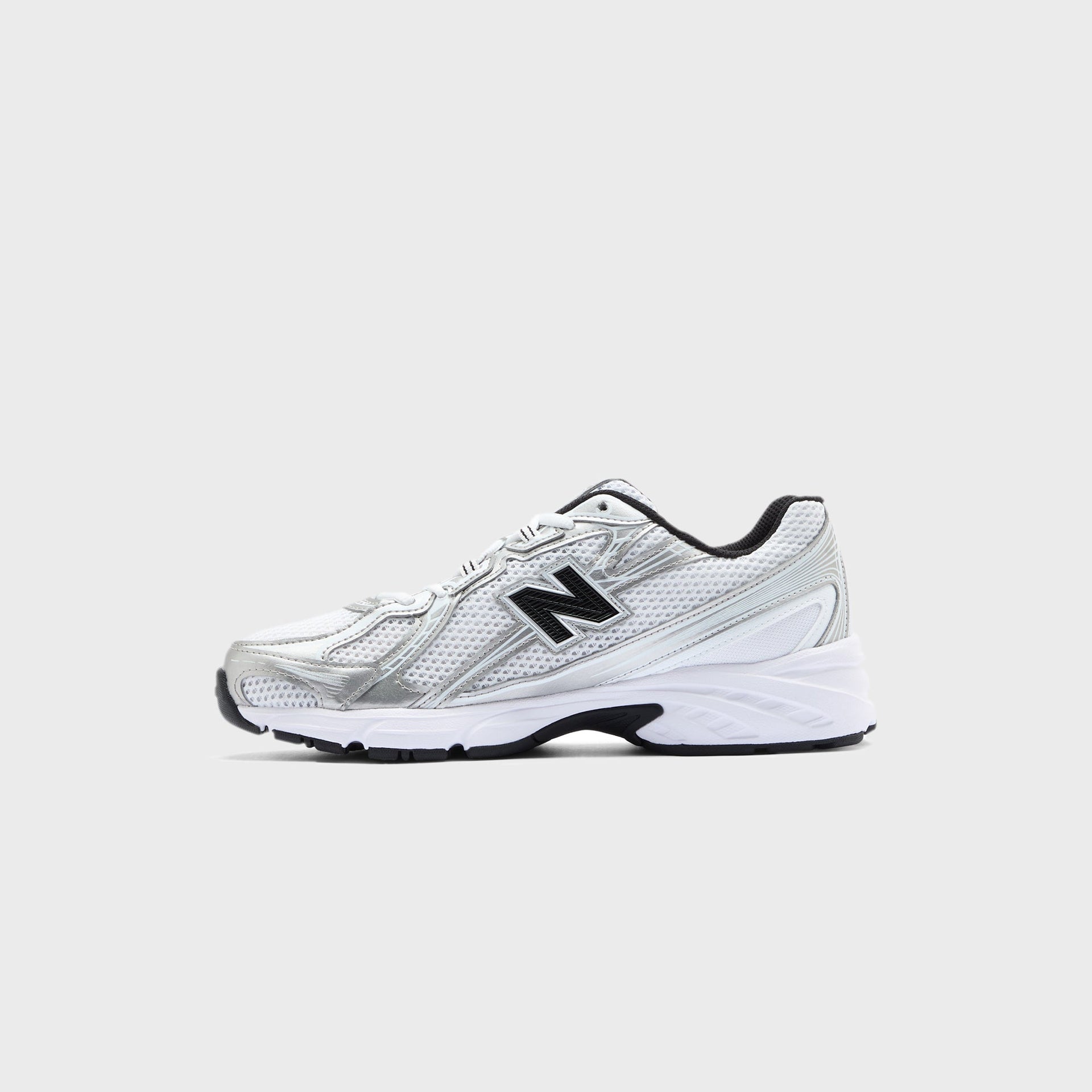 New Balance 740 - White / Metallic Silver / Black