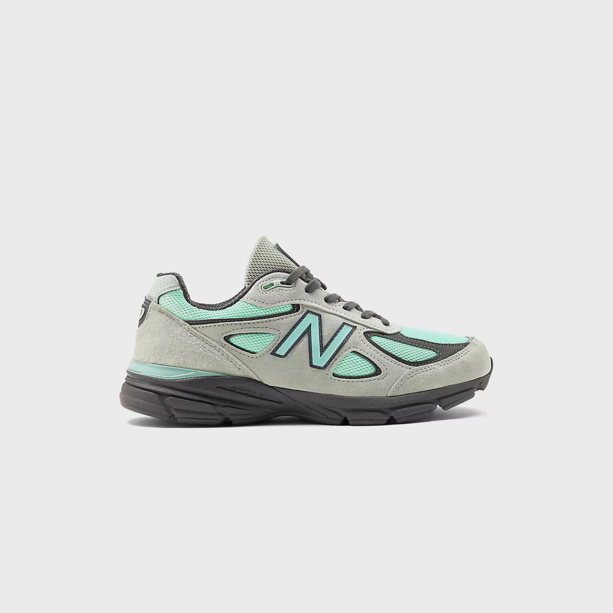 New Balance Made in USA 990v4 - Silver Moss / Bright Mint