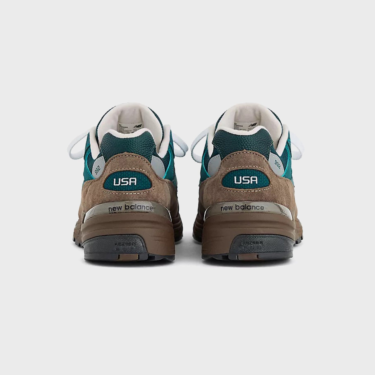 New Balance Made in USA 992 - Medusa Green / Cortado / Thunder Brown