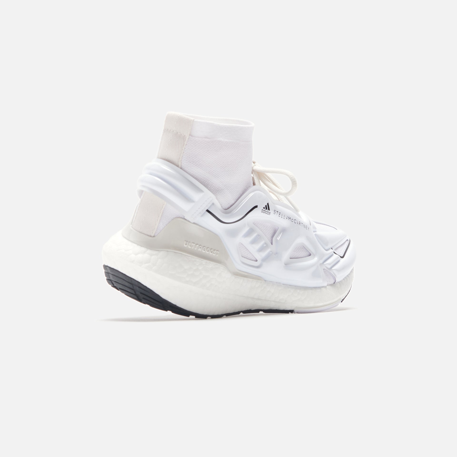 adidas by Stella McCartney aSMC Ultraboost 22 Elevated - Cloud White / White Vapour / Core Black