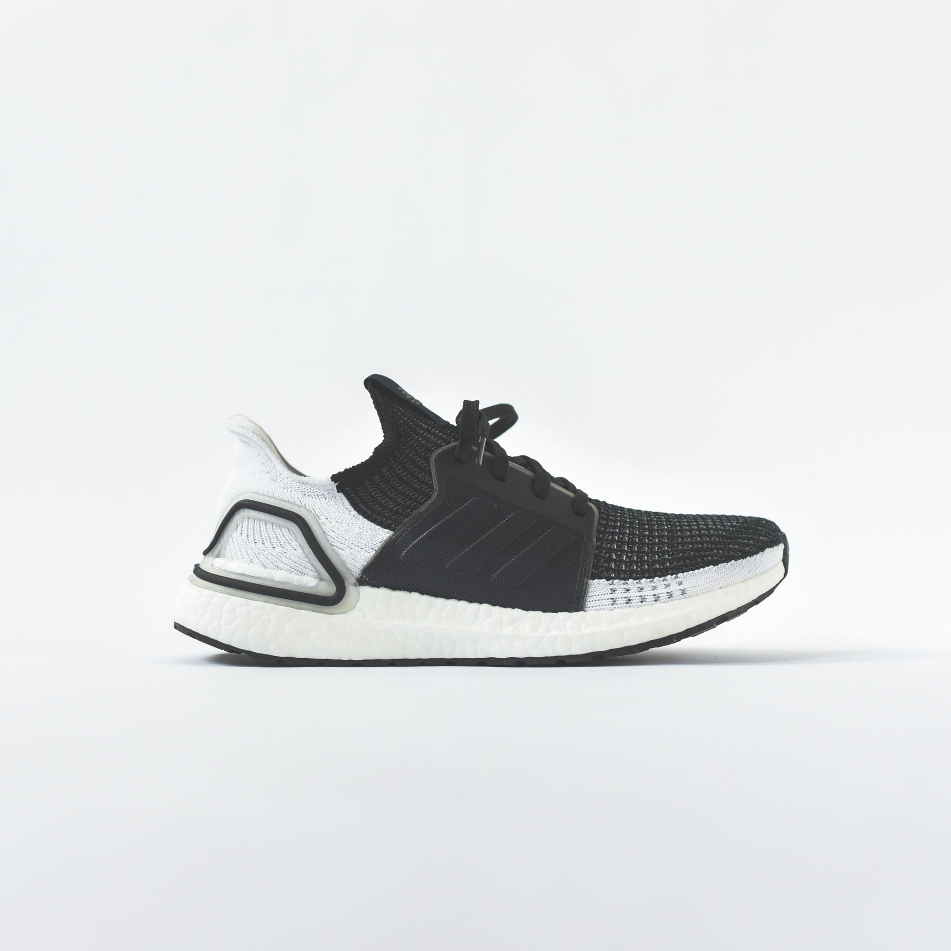 adidas UltraBoost 19 - Core Black / Grey Six / Grey Four