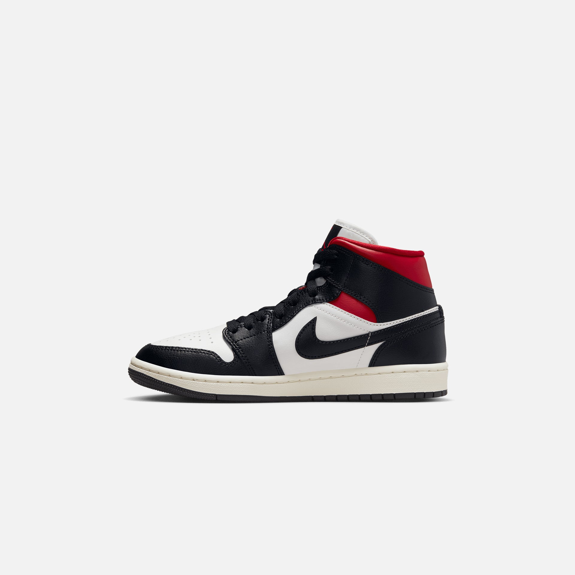 Nike WMNSmns Air Jordan 1 Mid - Black / Gym Red / Sail