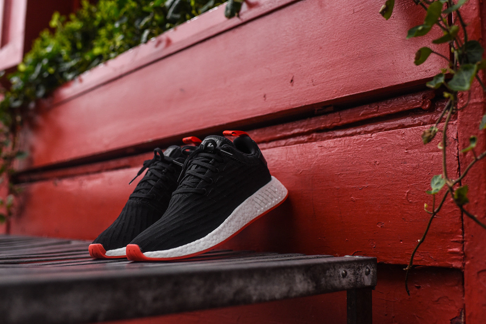 adidas Originals NMD_R2 PK - Black / Red / White