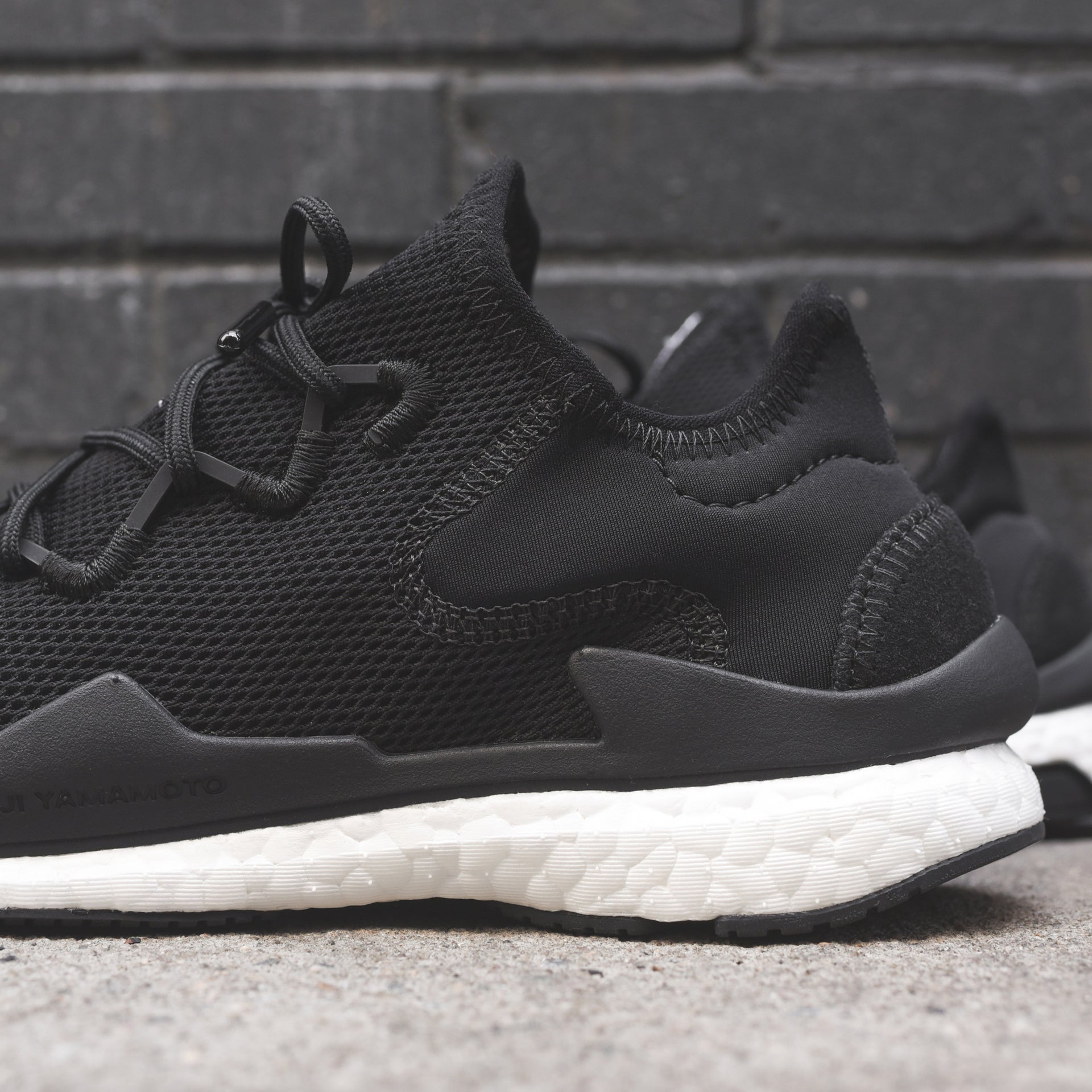 Y-3 AdiZero Runner - Black / White
