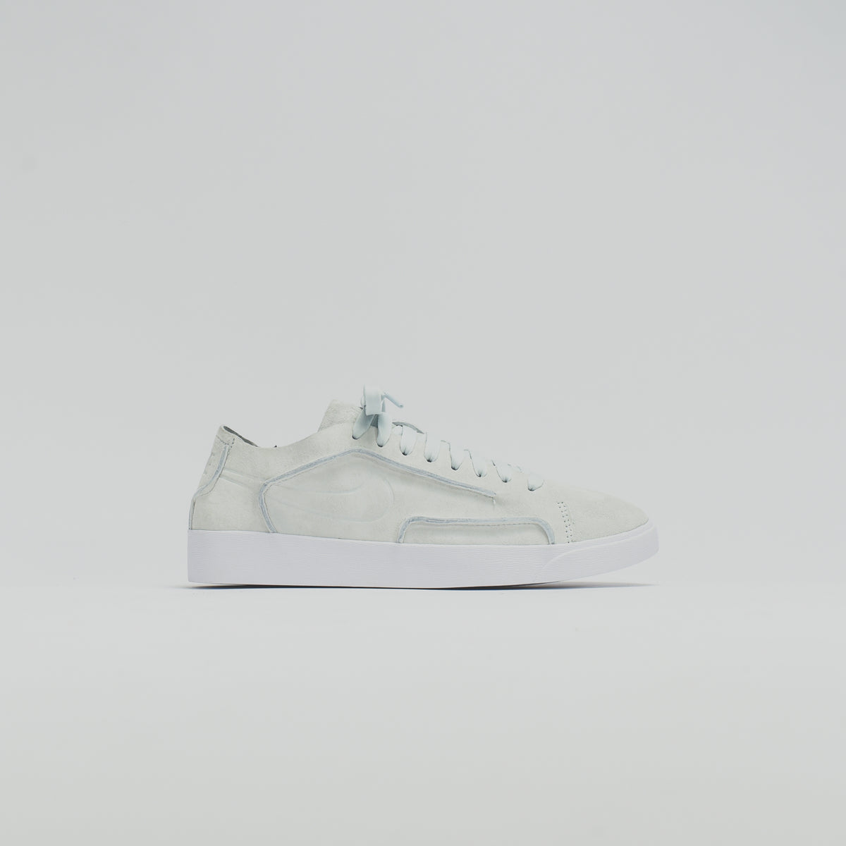 Nike WMNS Blazer Low Decon - Ghost Aqua / White