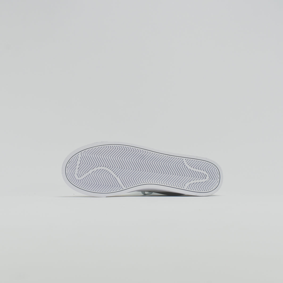 Nike WMNS Blazer Low Decon - Ghost Aqua / White