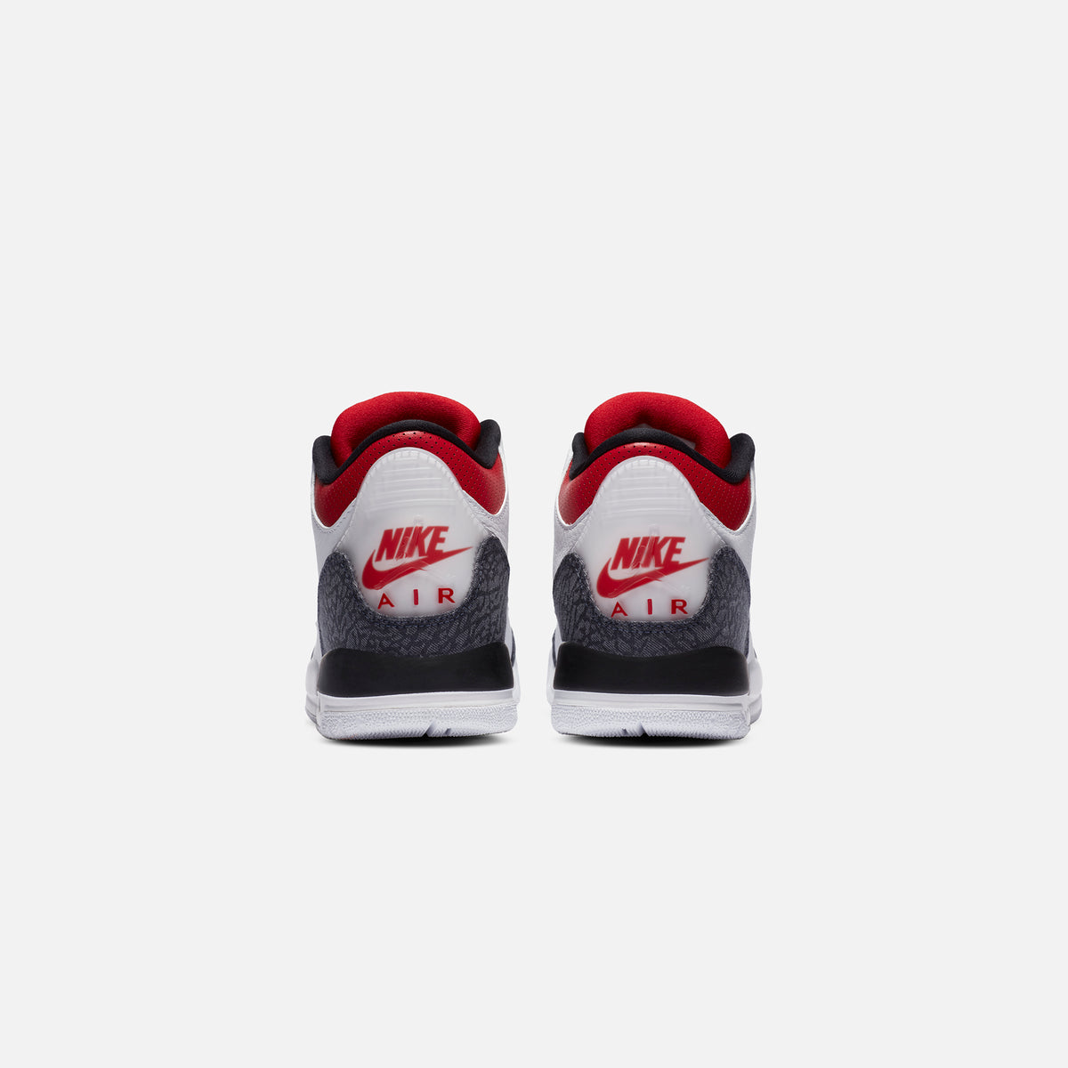Nike Grade School Air Jordan 3 Retro SE - White / Fire Red / Black