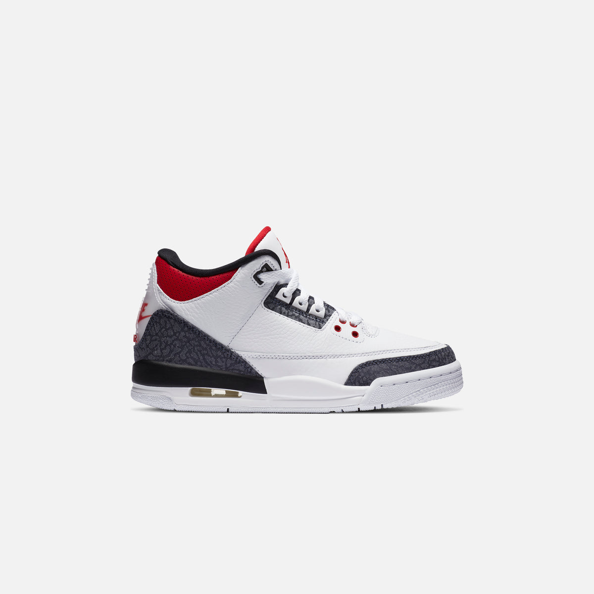 Nike Grade School Air Jordan 3 Retro SE - White / Fire Red / Black