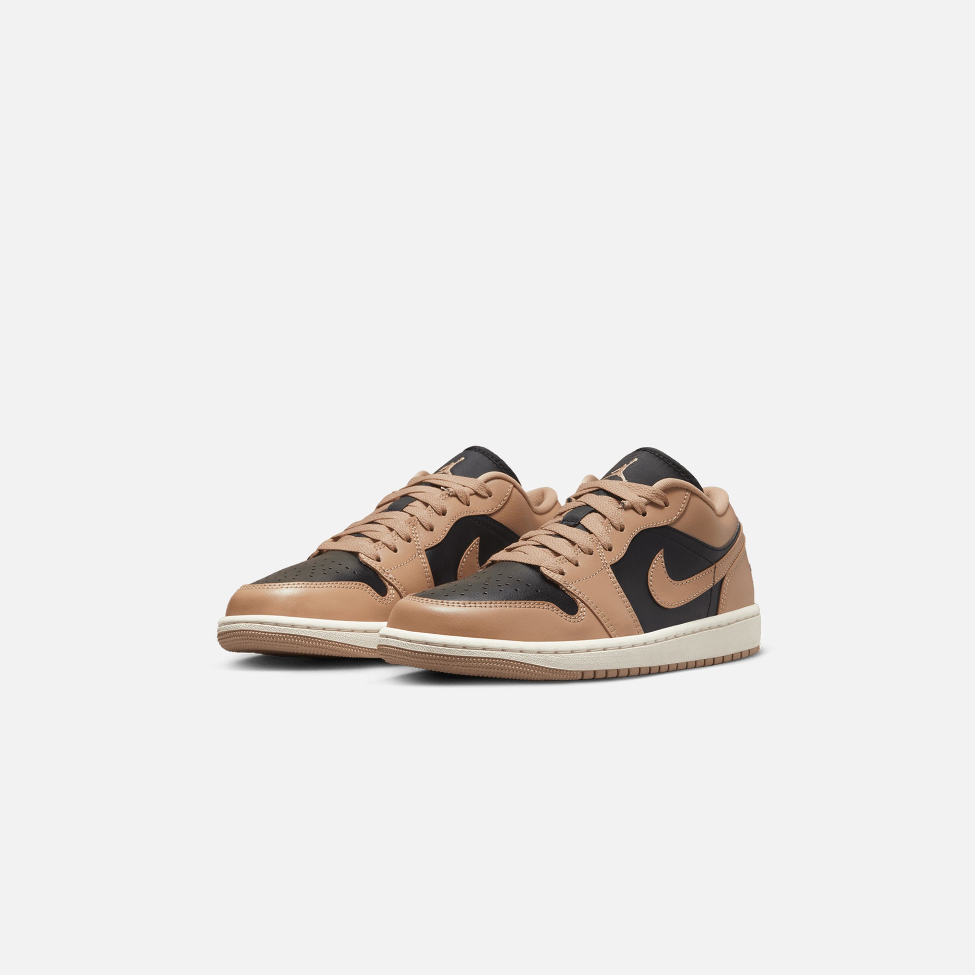 Nike WMNS Air Jordan 1 Low - Desert / Black / Sail