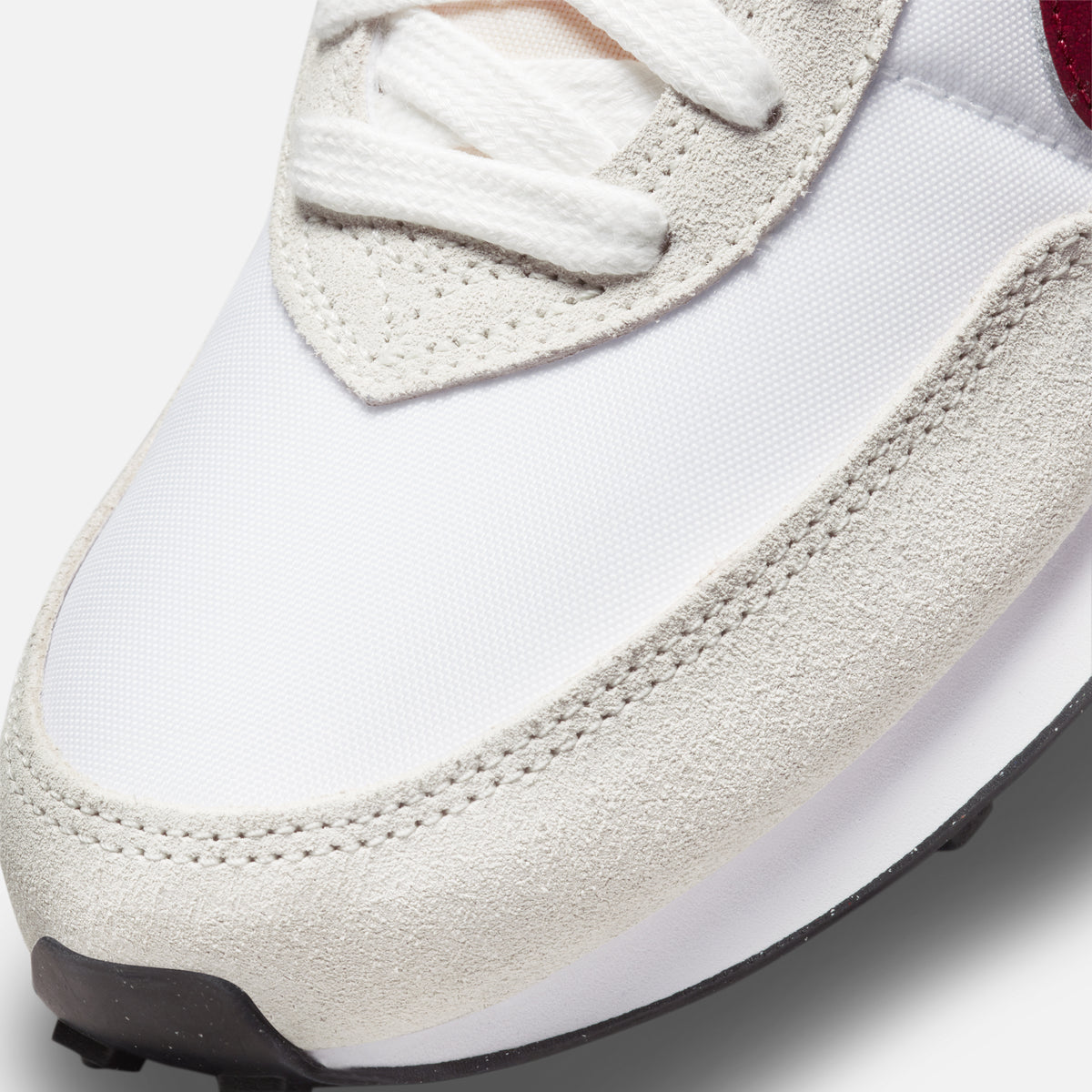 Nike Grade School Waffle Trainer 2 - White / Gym Red / Black / Bright Crimson