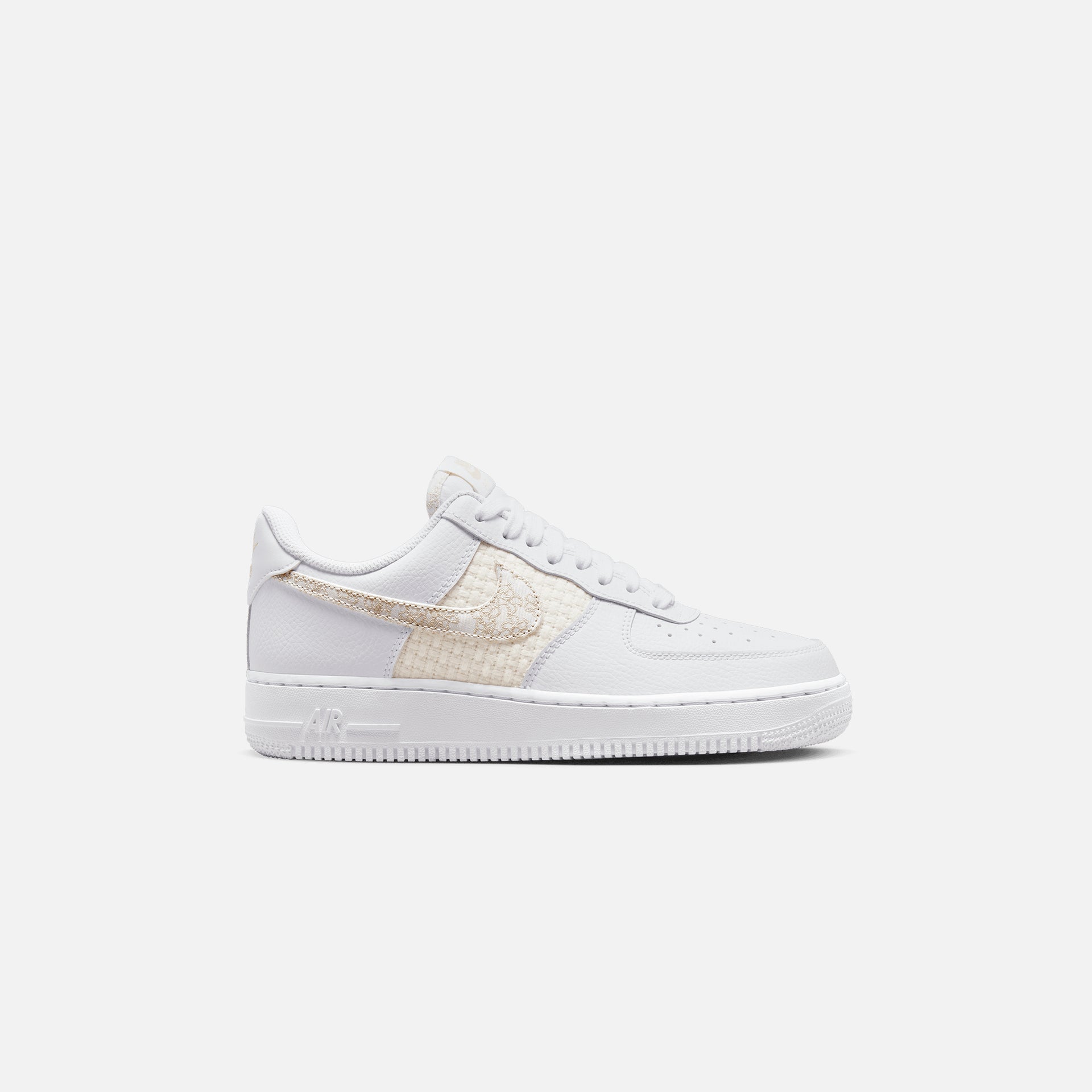 Nike Wmns Air Force 1 `07 SE - White / Sail / Lemon Wash / Multi Color