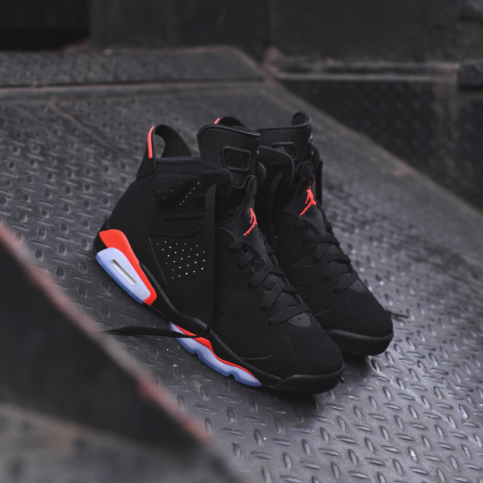 Nike Air Jordan 6 Retro - Infrared