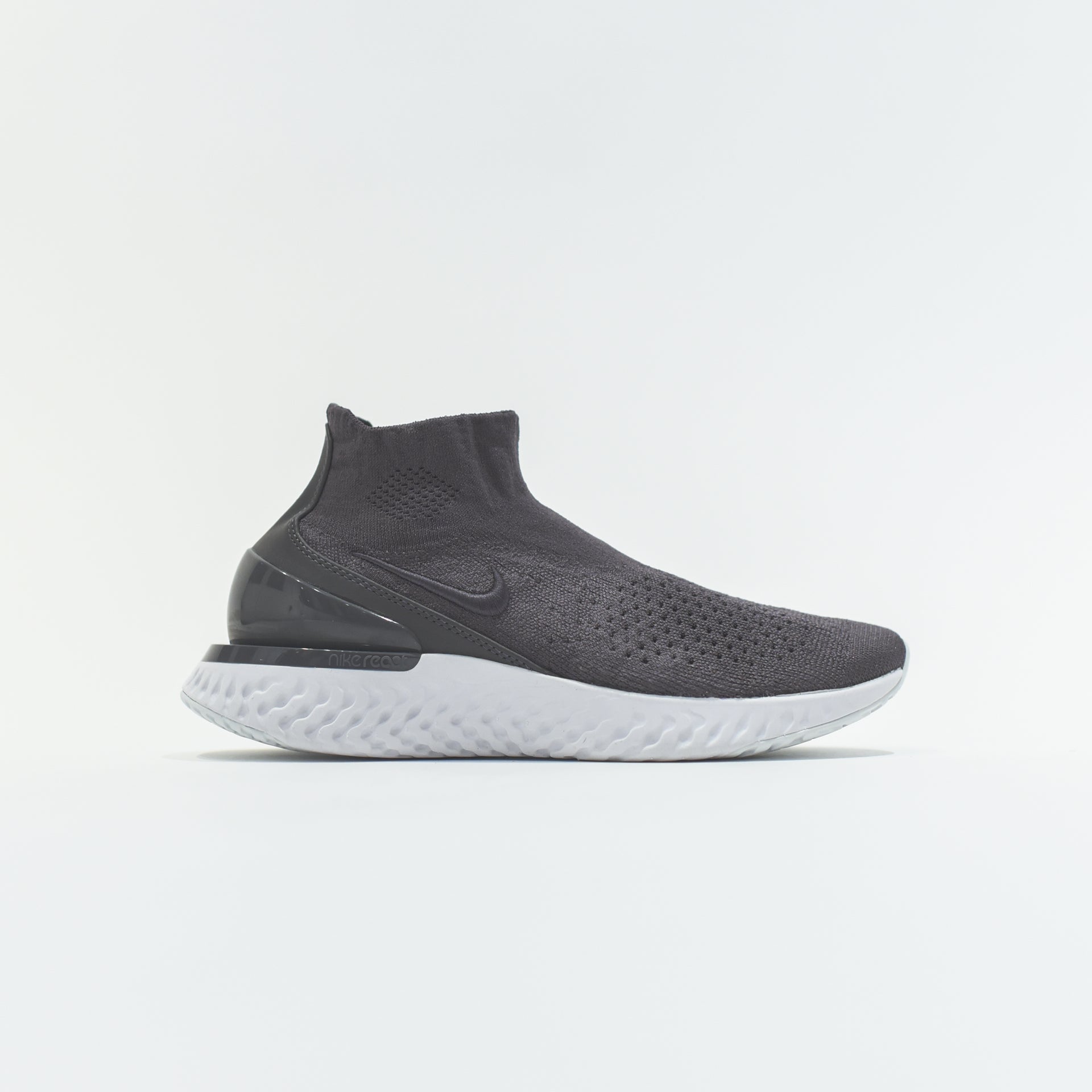 Nike WMNS Rise React Flyknit - Thunder Grey / Off White
