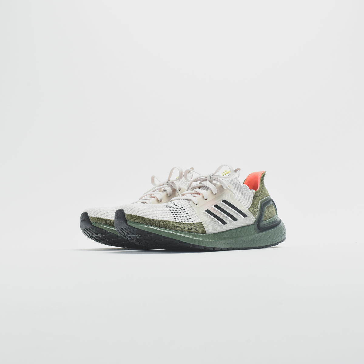 adidas Originals UltraBoost 19 - Black / Grey Three / Grey Five