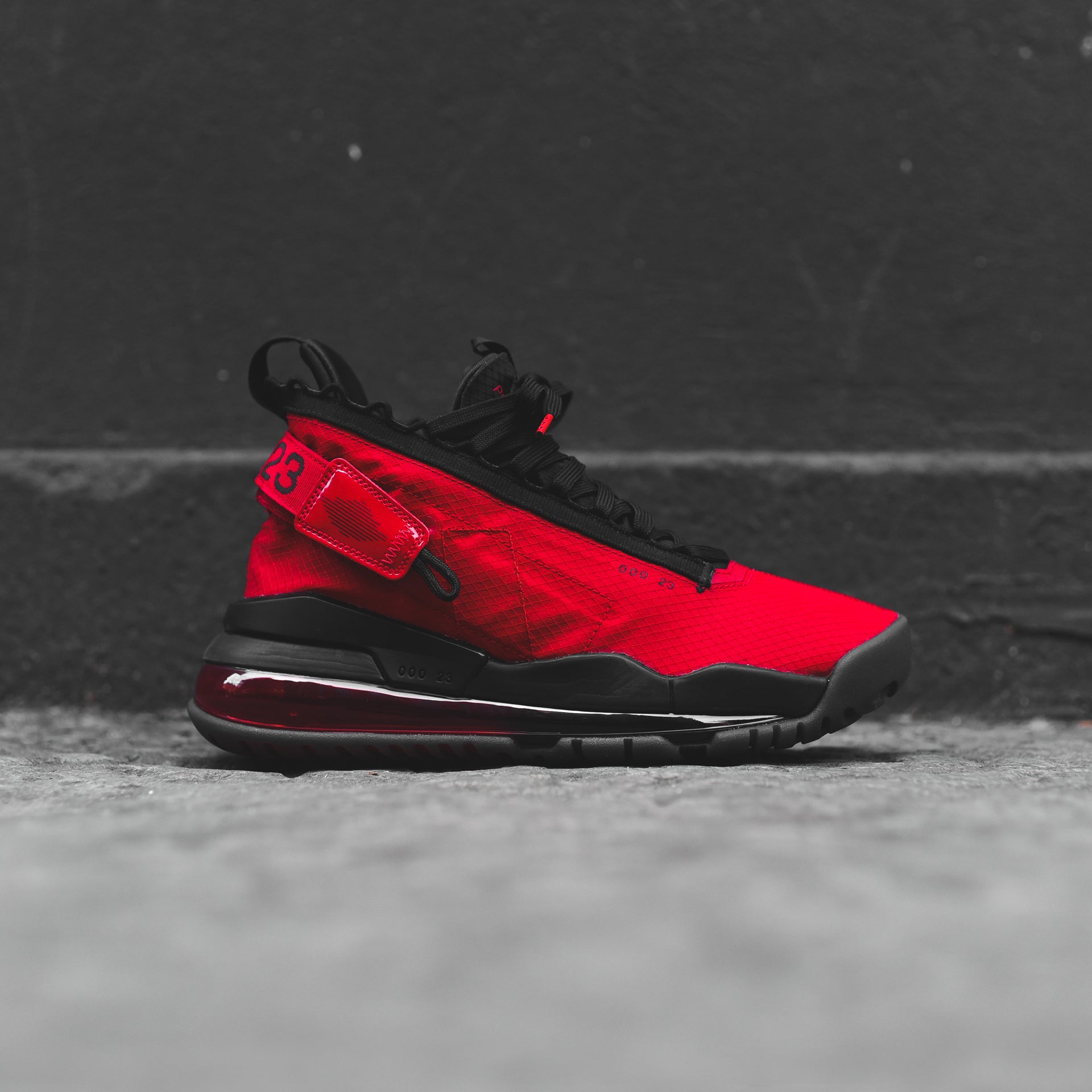 Nike Air Jordan Proto-Max 720 - Gym Red / Black / University Gold