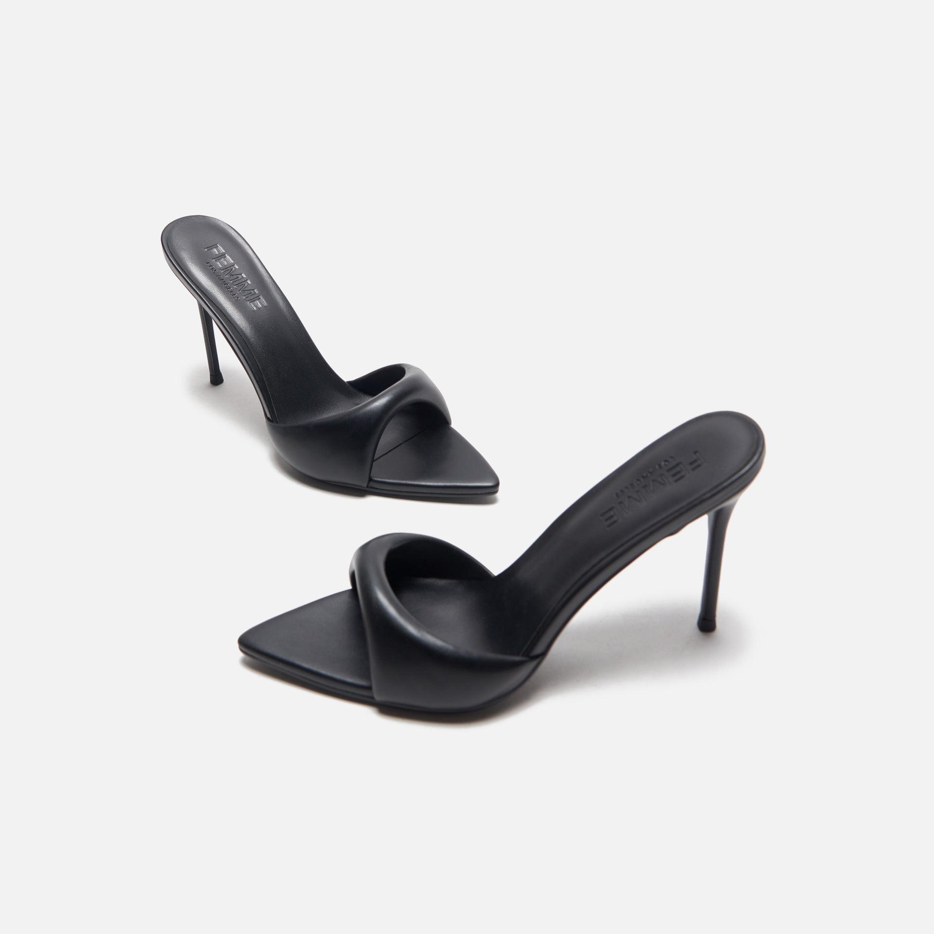 Femme LA Saint Slipper - Black