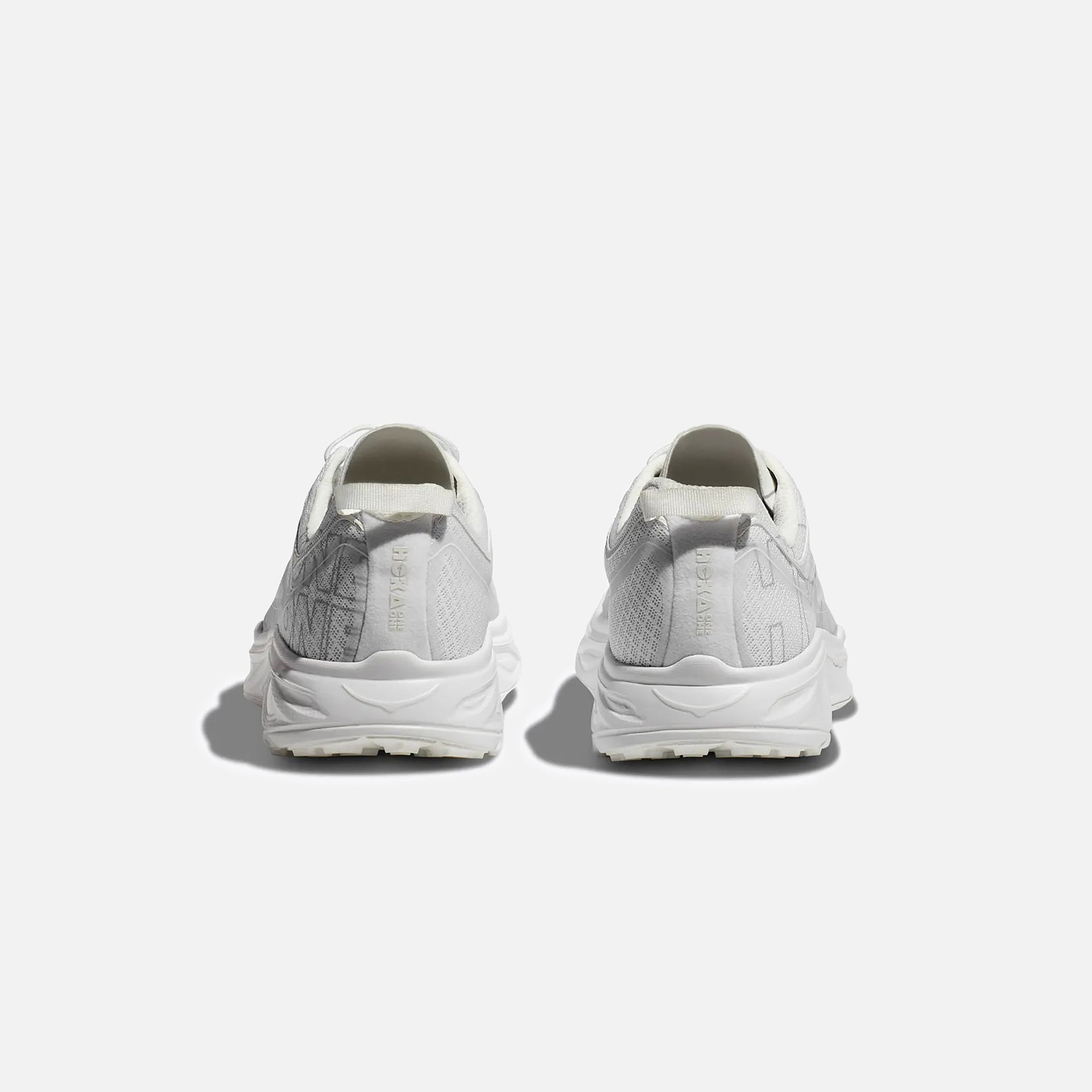 Hoka Huaka Origins - White / White