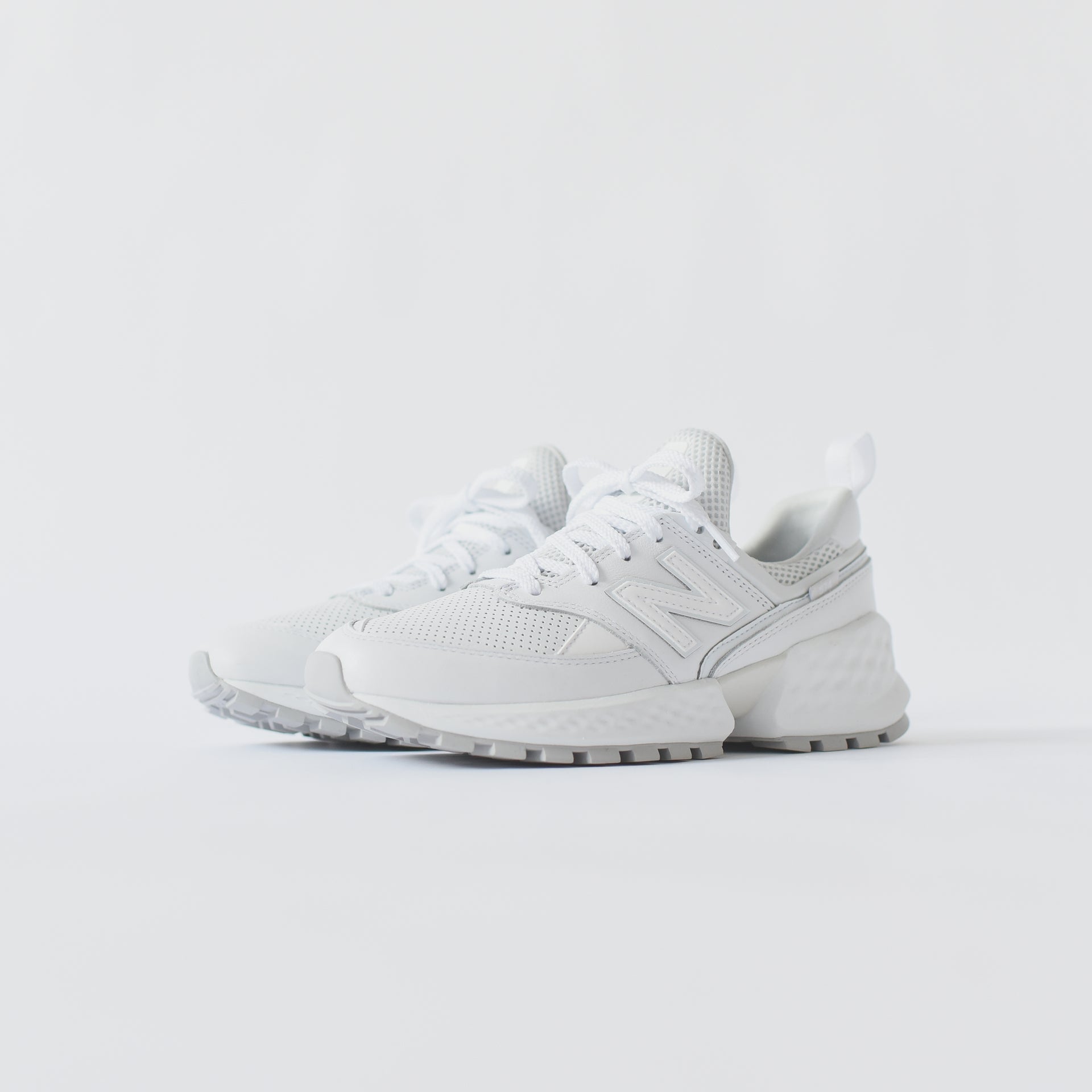 New Balance WMNS 574 Sport - White