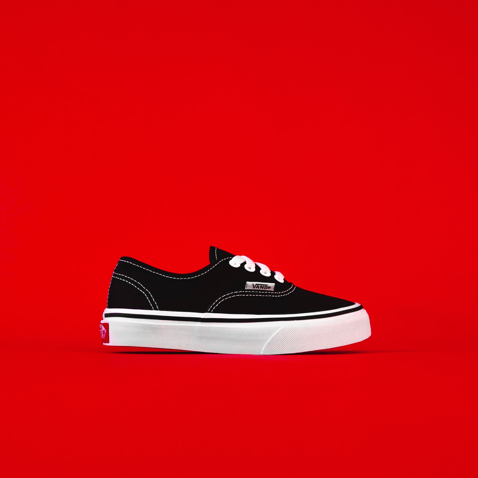 Vans Kids Authentic - Black / White