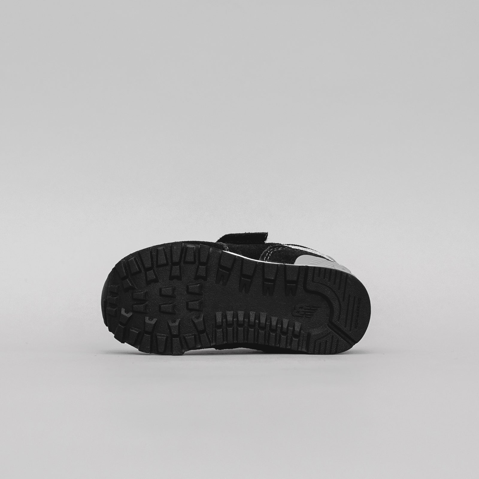 New Balance Kids IV574GK - Black / Grey
