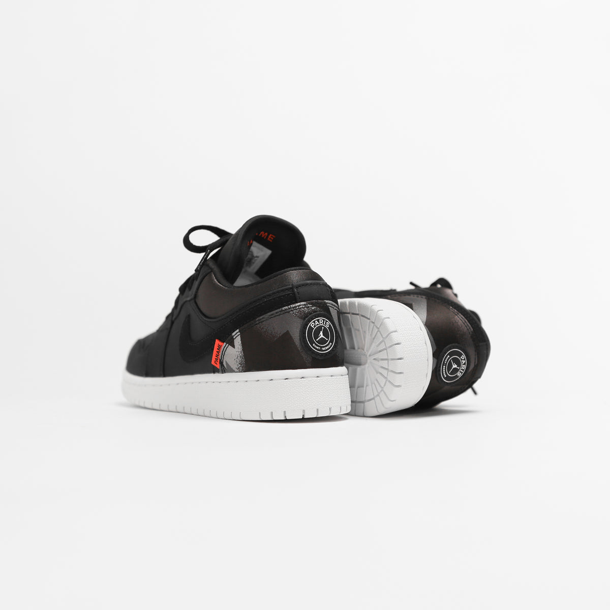 Nike Air Jordan Grade School 1 Paris Saint-Germain - Black / White / Infrared 23
