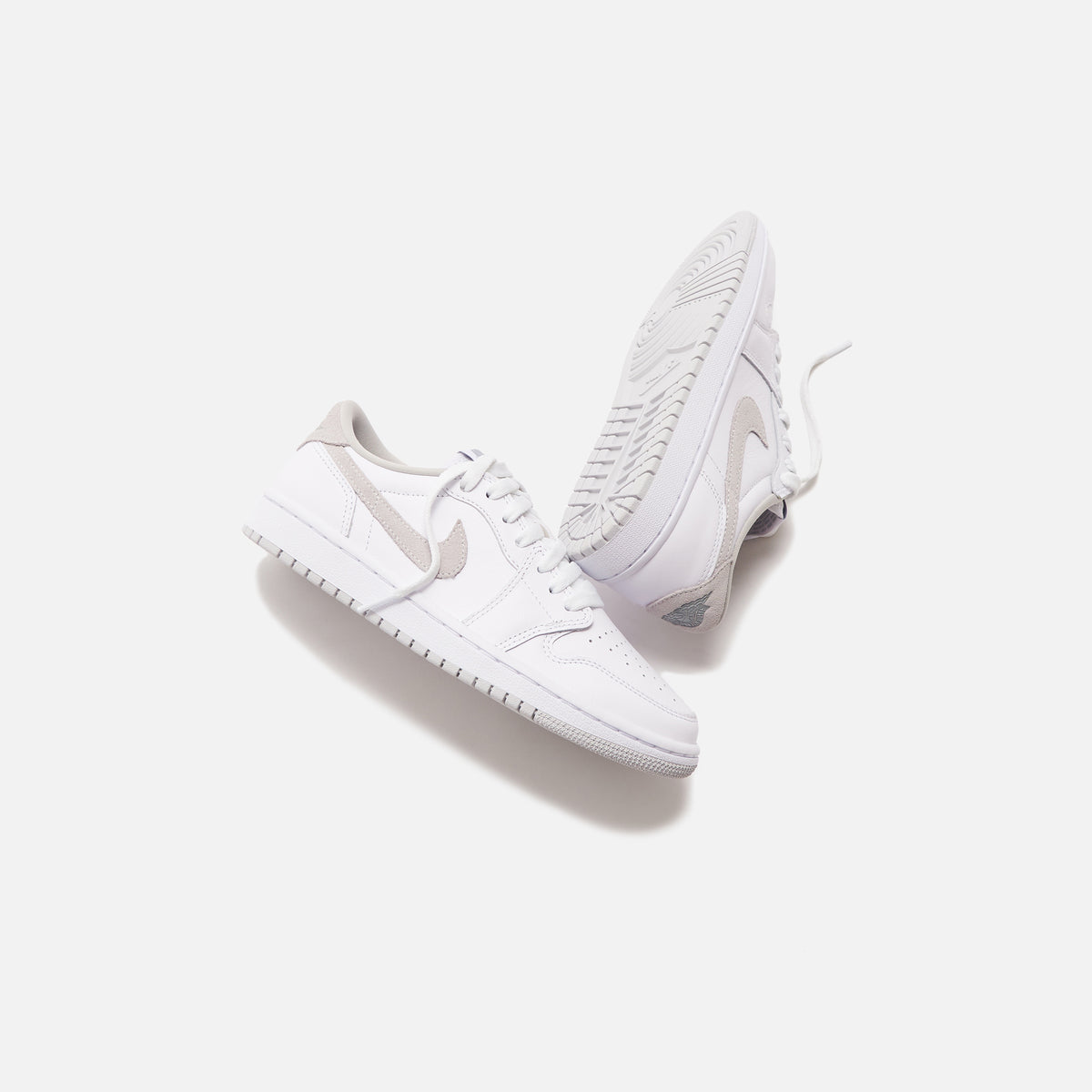 Nike WMNS Air Jordan 1 Low OG - White / Neutral Grey / Particle Grey