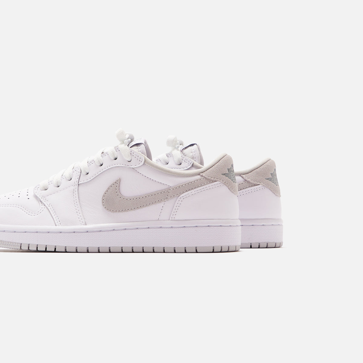 Nike Air Jordan 1 Low OG - White / Neutral Grey / Particle Grey