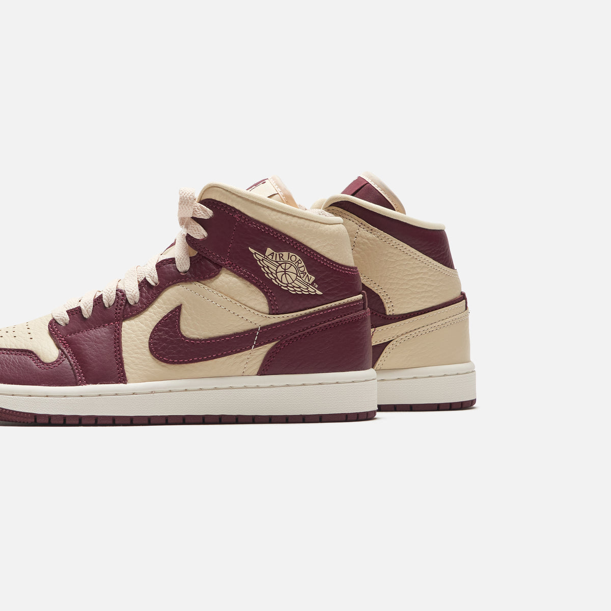 Nike Wmns Air Jordan 1 Mid SE - Beach / Cherrywood Red / Sail