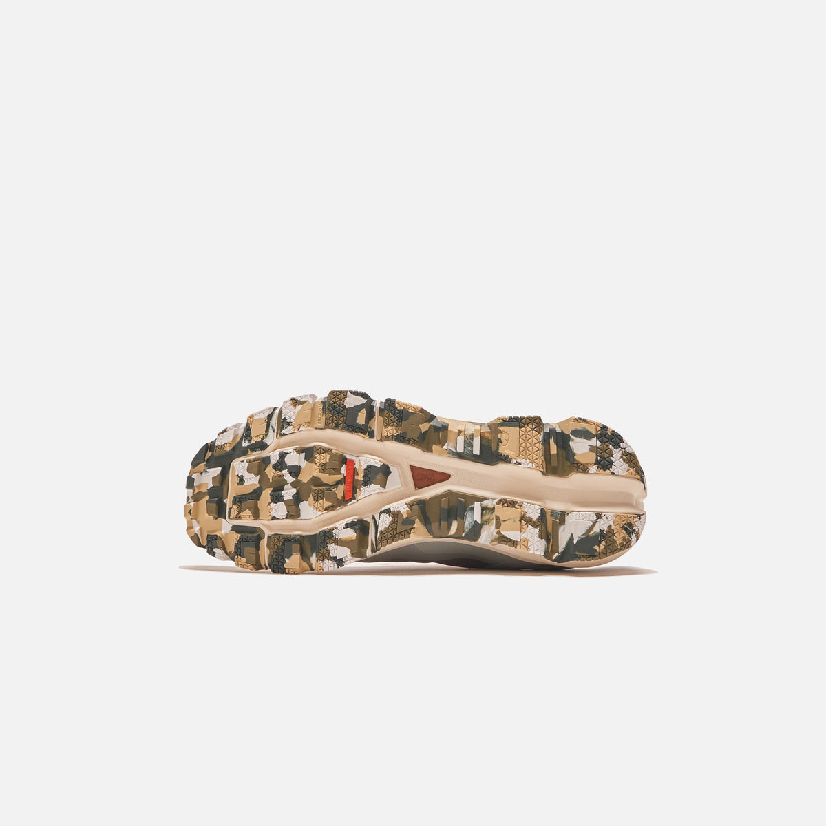 On Running x Loewe Cloudventure - Gradient Khaki