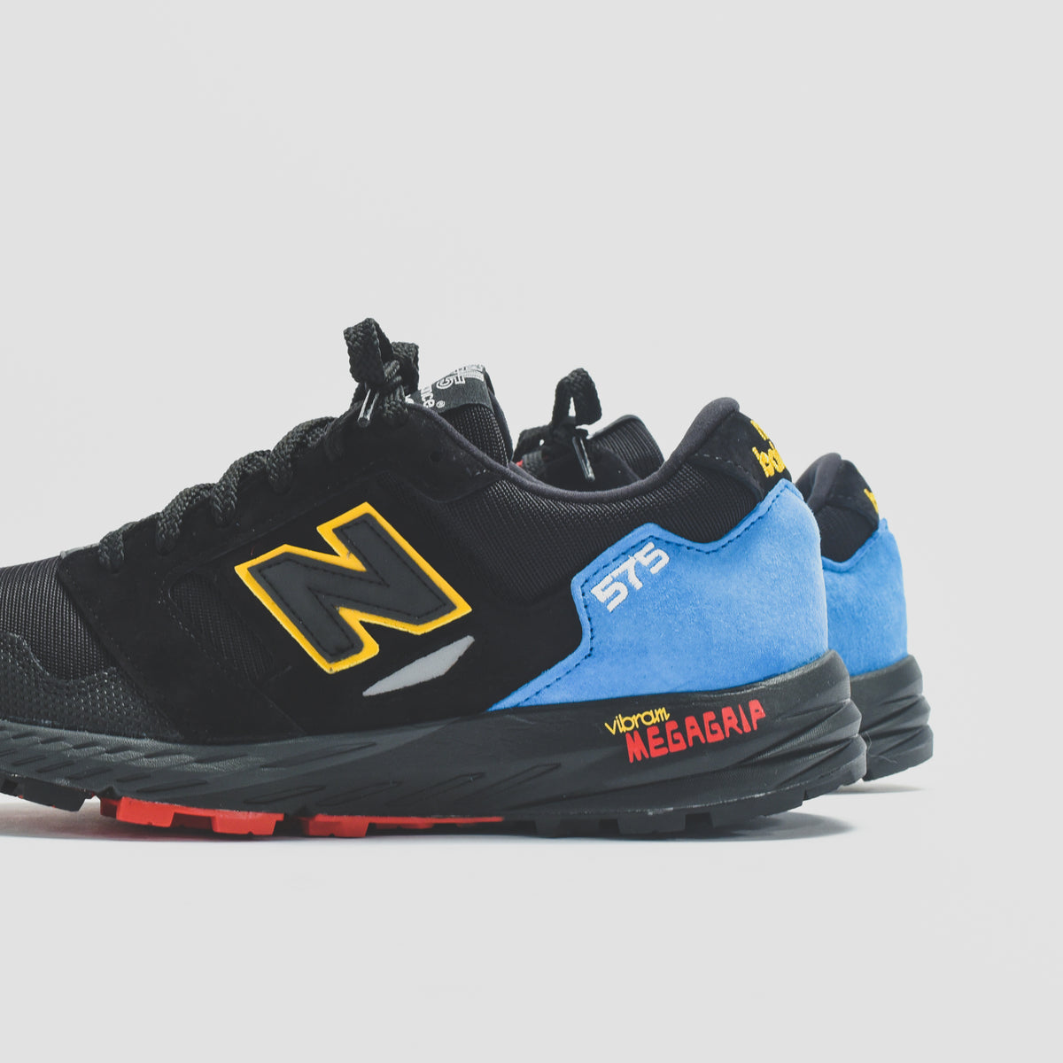 New Balance MTL575V1 - Black / Bright Blue
