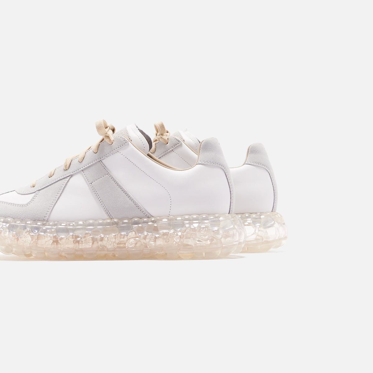 Maison Margiela Replica Superbounce - Off White