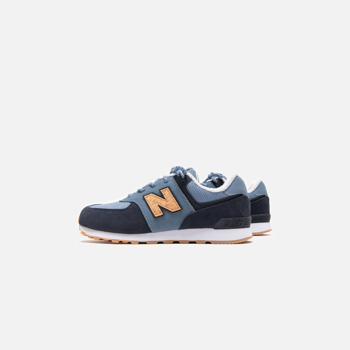 New Balance 574 Classic Winter Grade School - Chambray / Eclipse