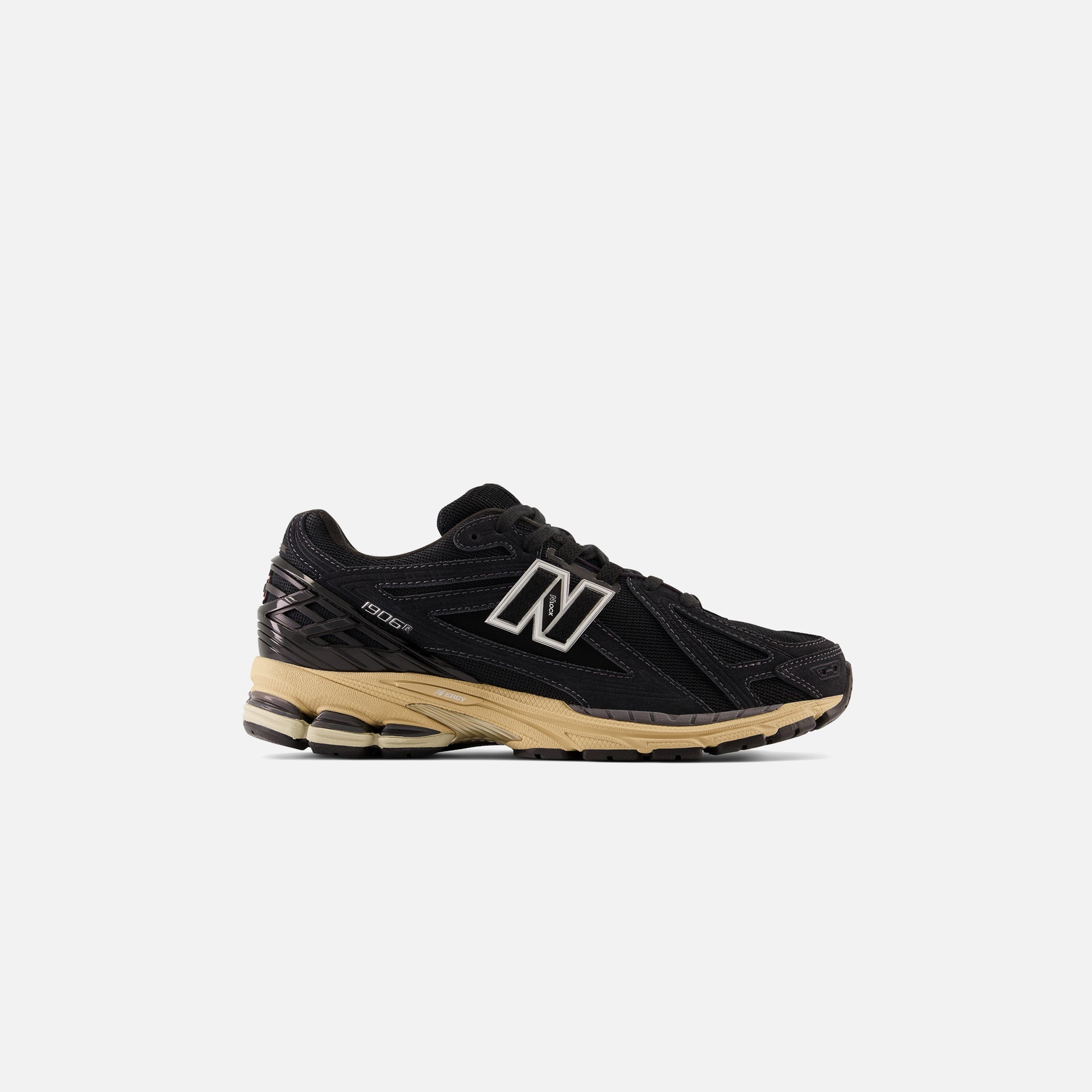 New Balance 1906R - Black / Taos Taupe / Magnet