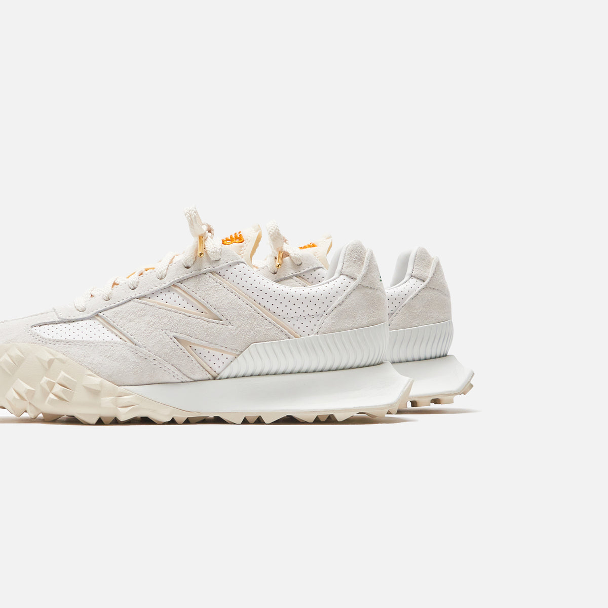 New Balance x Casablanca XC72 - Marshmallow / Brilliant White