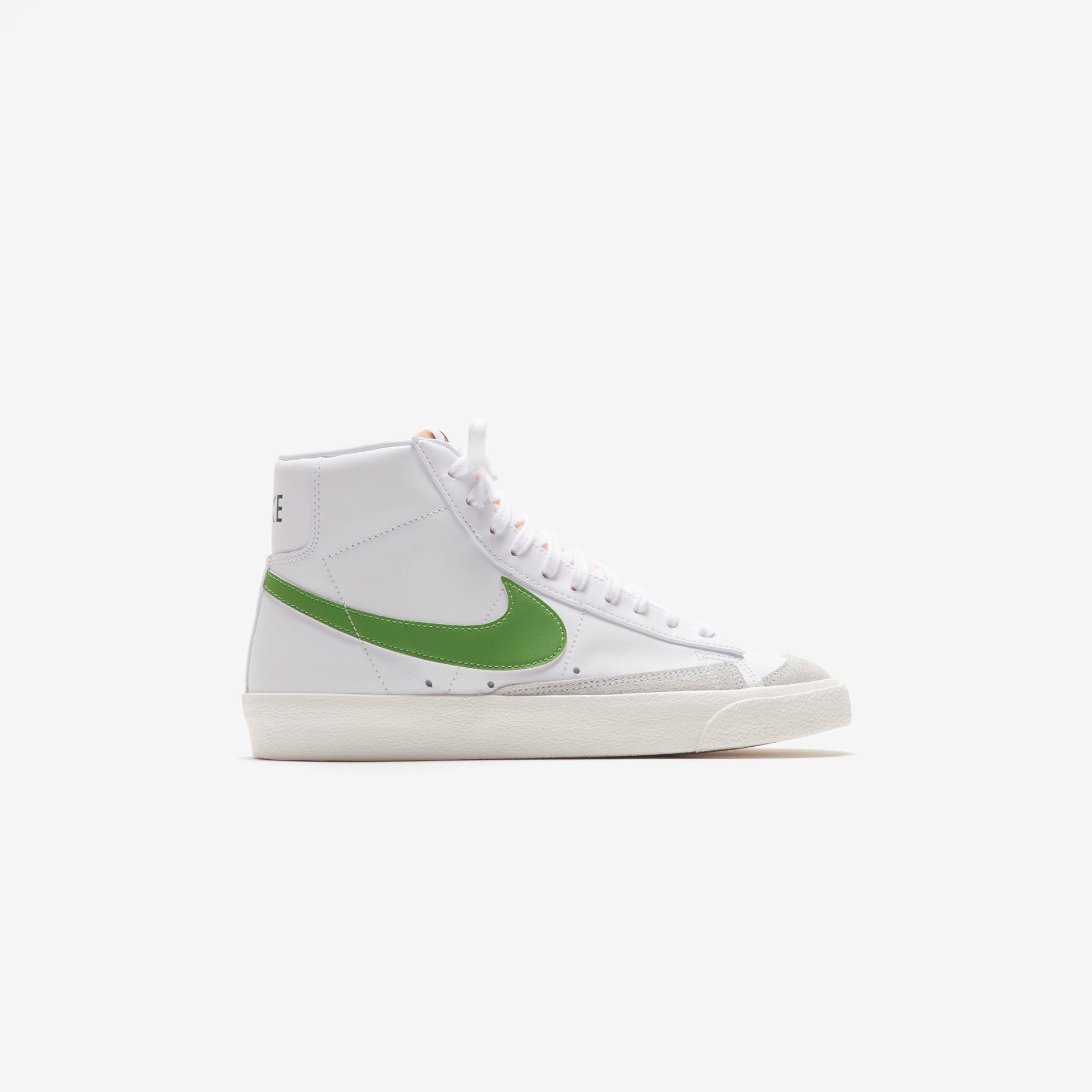 Nike Blazer Mid `77 - Vintage White / Chlorophyll / Black / Sail