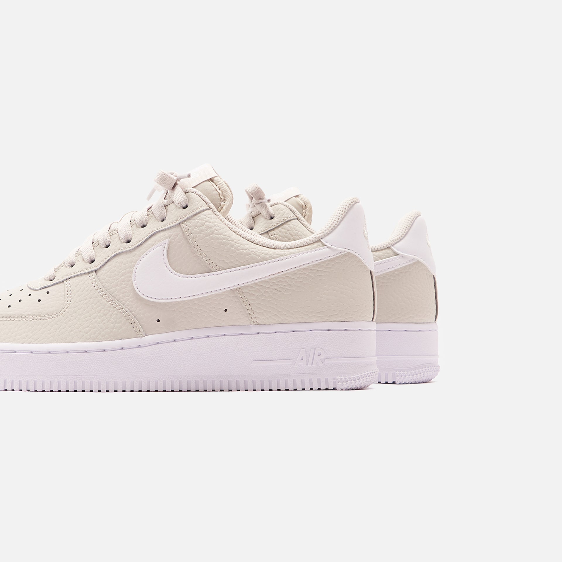Nike Air Force 1 '07 - Light Bone / White