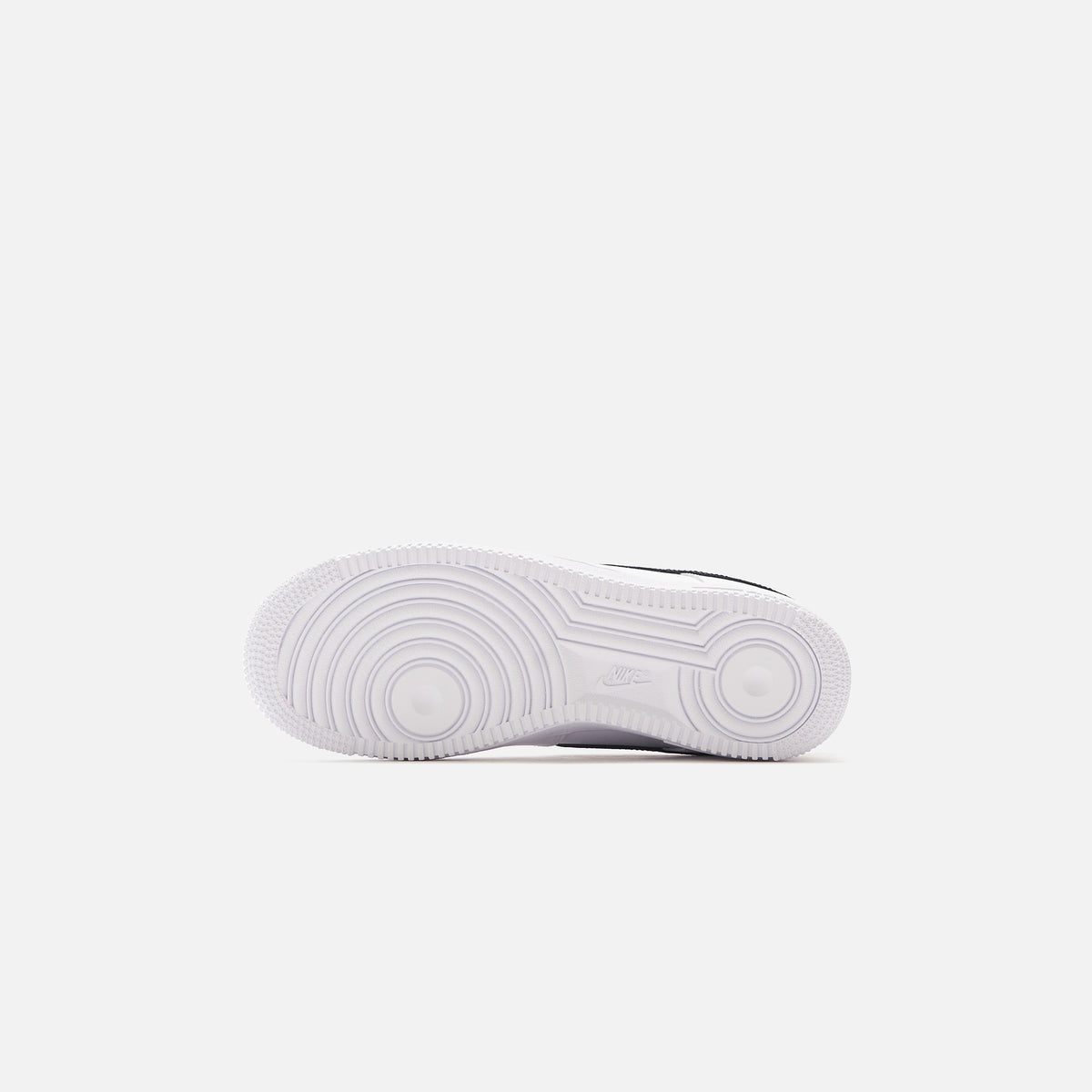 Nike WMNS Air Force 1 `07 Essential - White / Black
