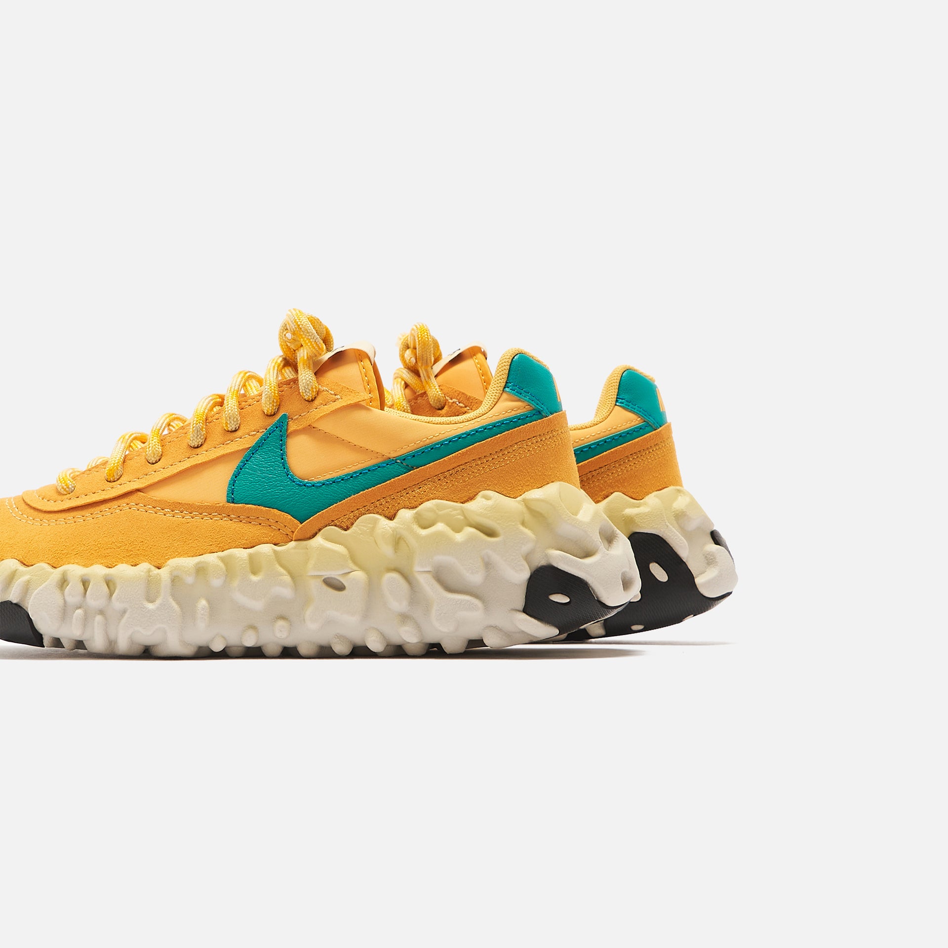 Nike Overbreak SP - Pollen Rise / Neptune Green