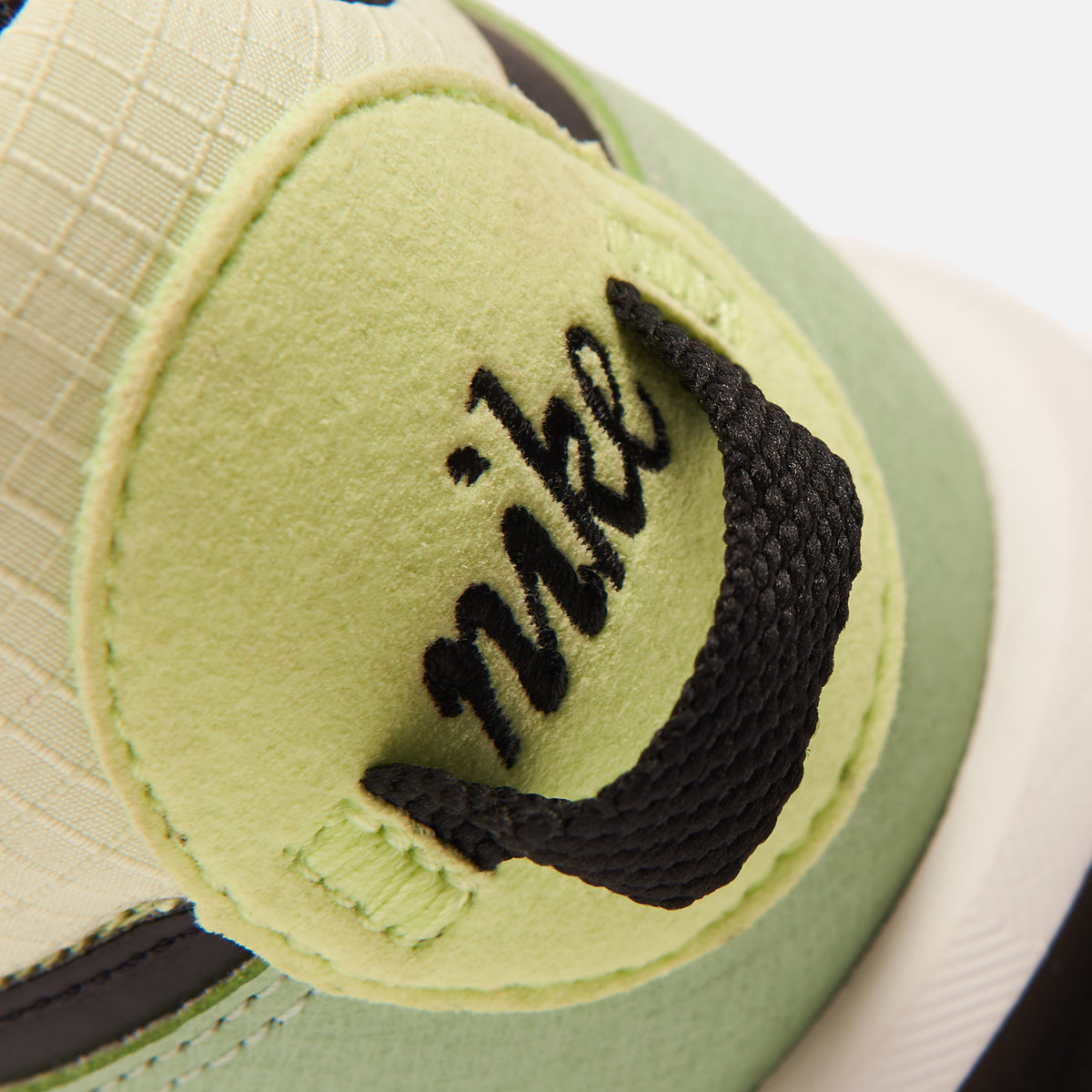 Nike Air Max Pre-Day - Light Liquid Lime / Black / Pistachio